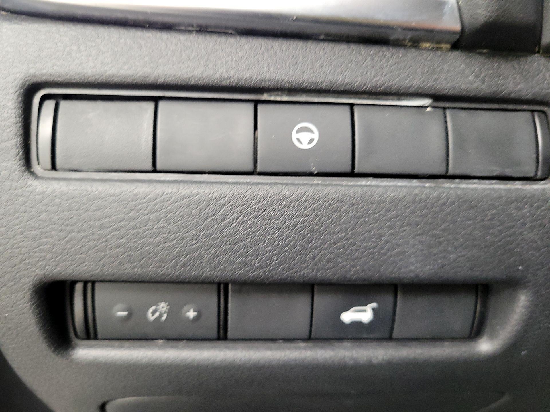 Thumbnail: 2023 Nissan Rogue - 13