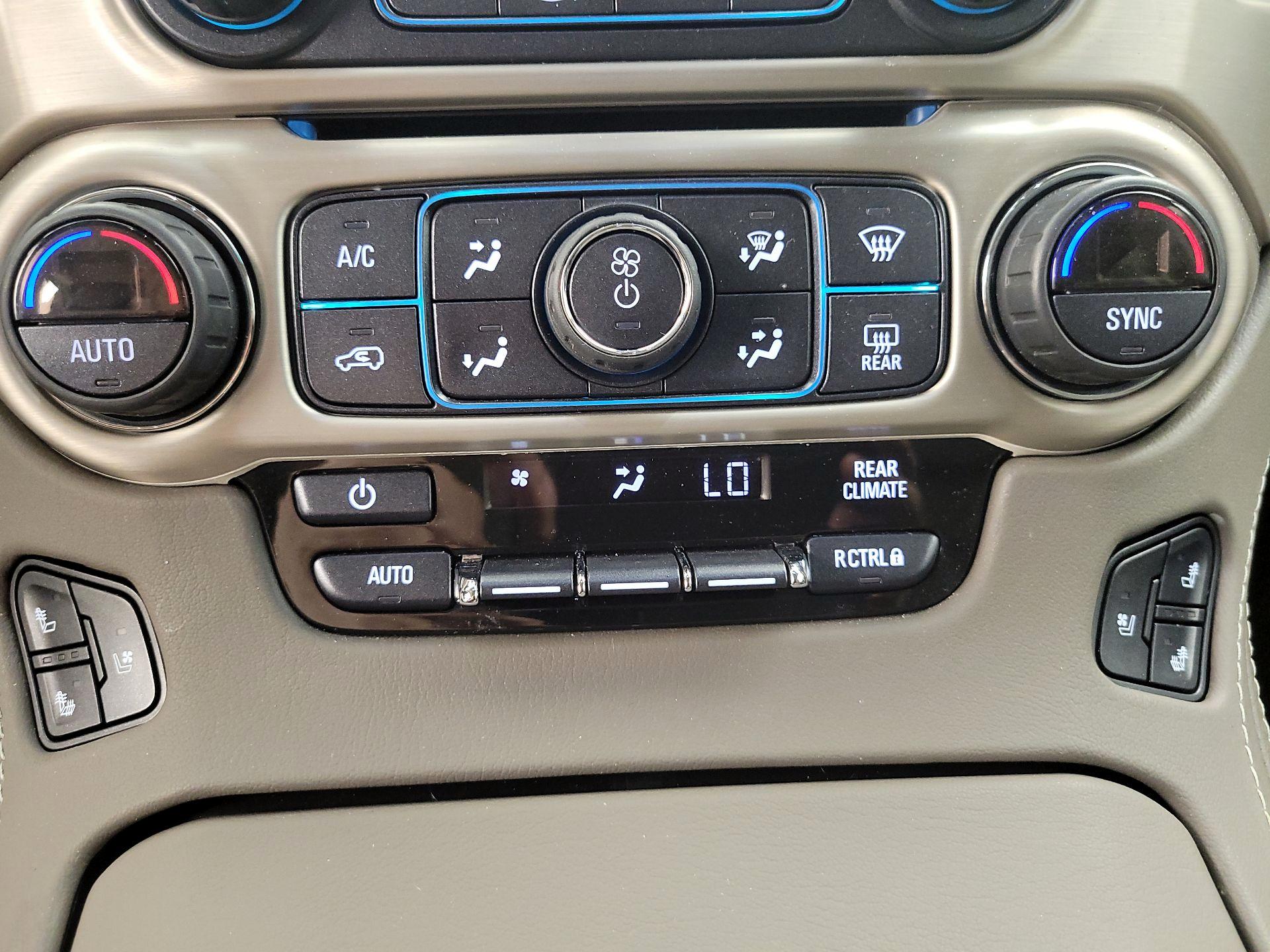 Thumbnail: 2019 GMC Yukon - 16