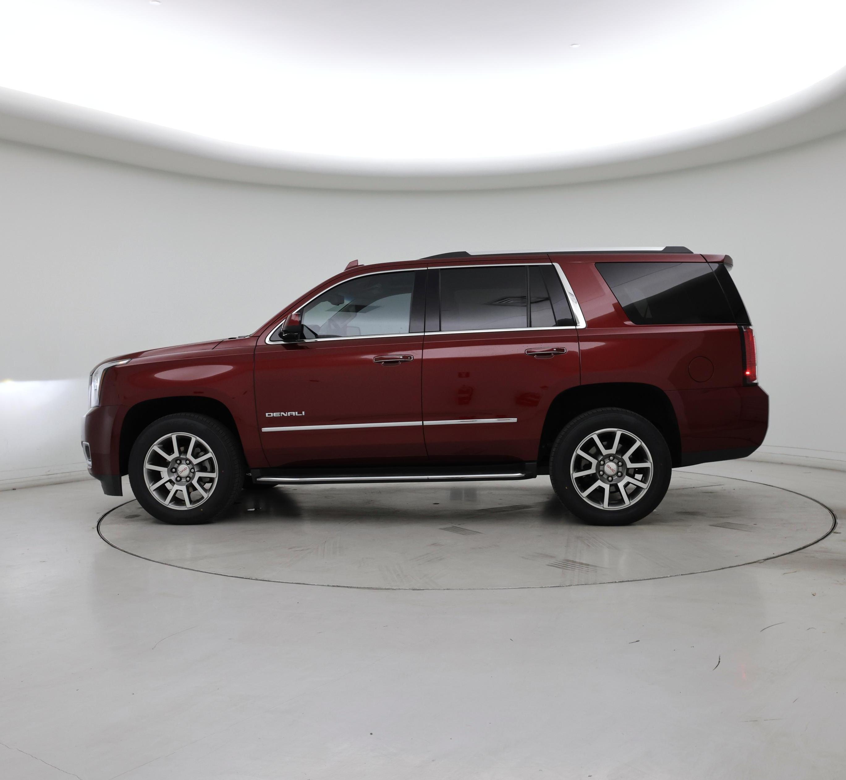 Thumbnail: 2019 GMC Yukon - 3