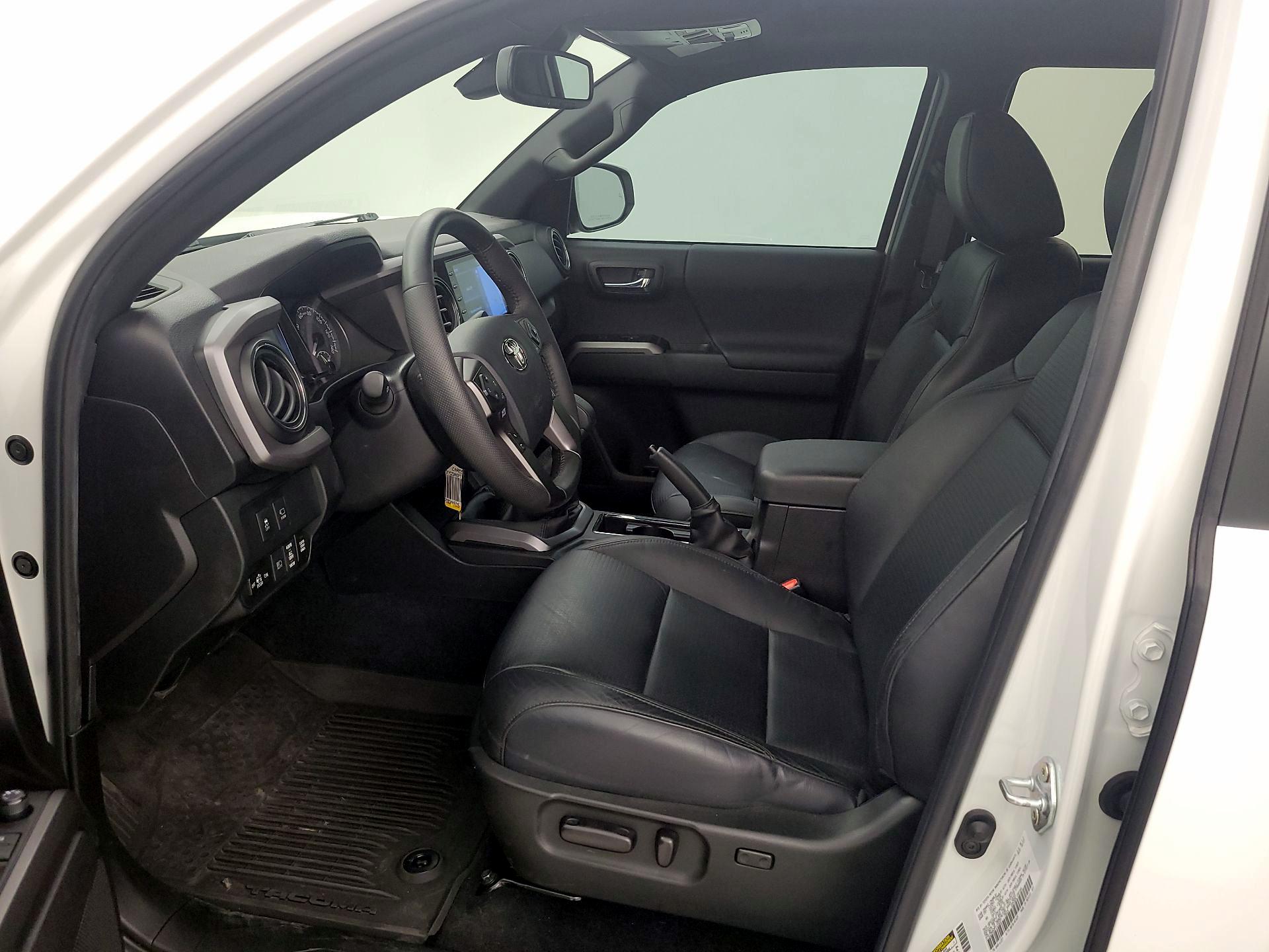 Thumbnail: 2023 Toyota Tacoma - 9