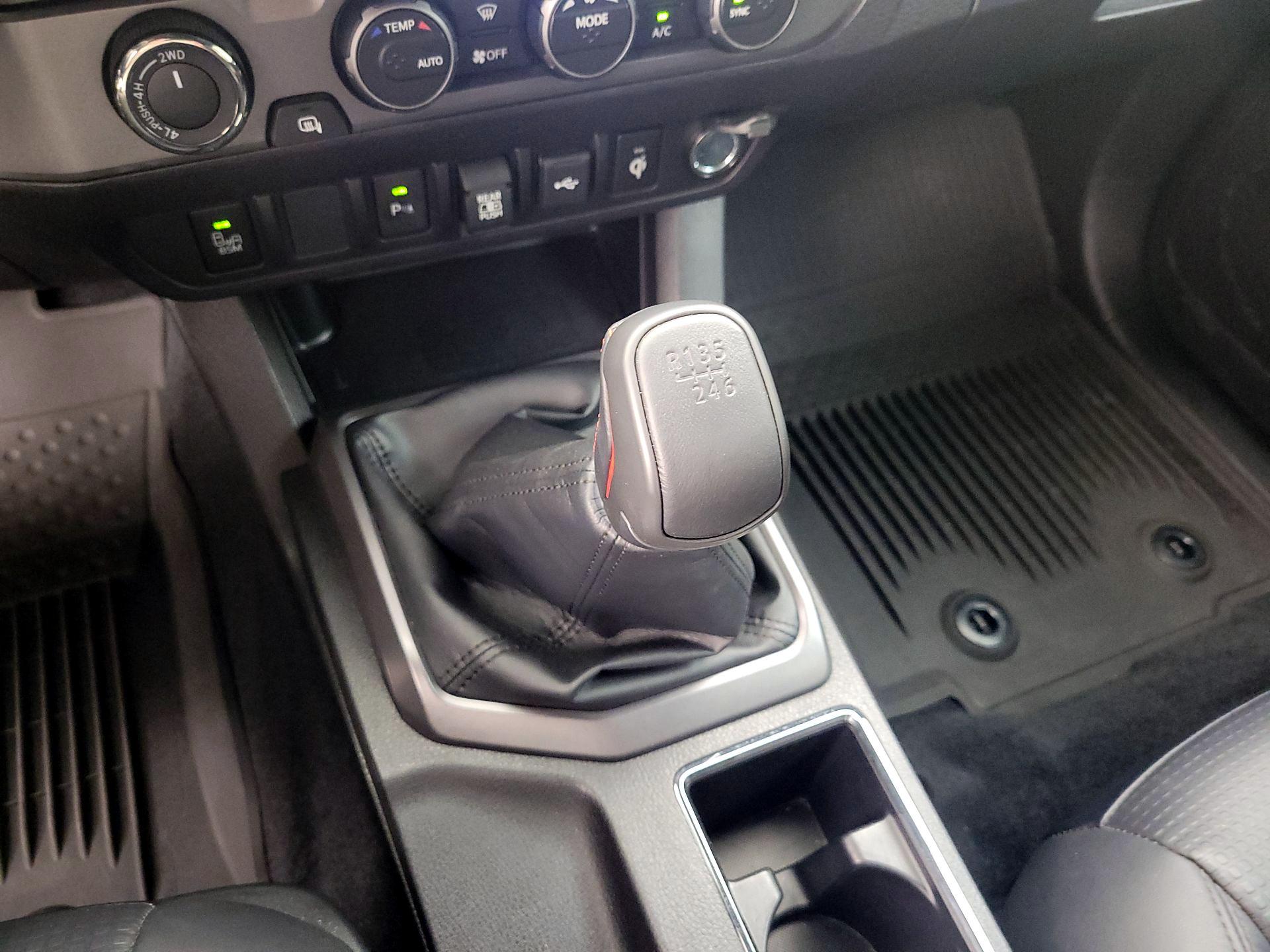 Thumbnail: 2023 Toyota Tacoma - 13