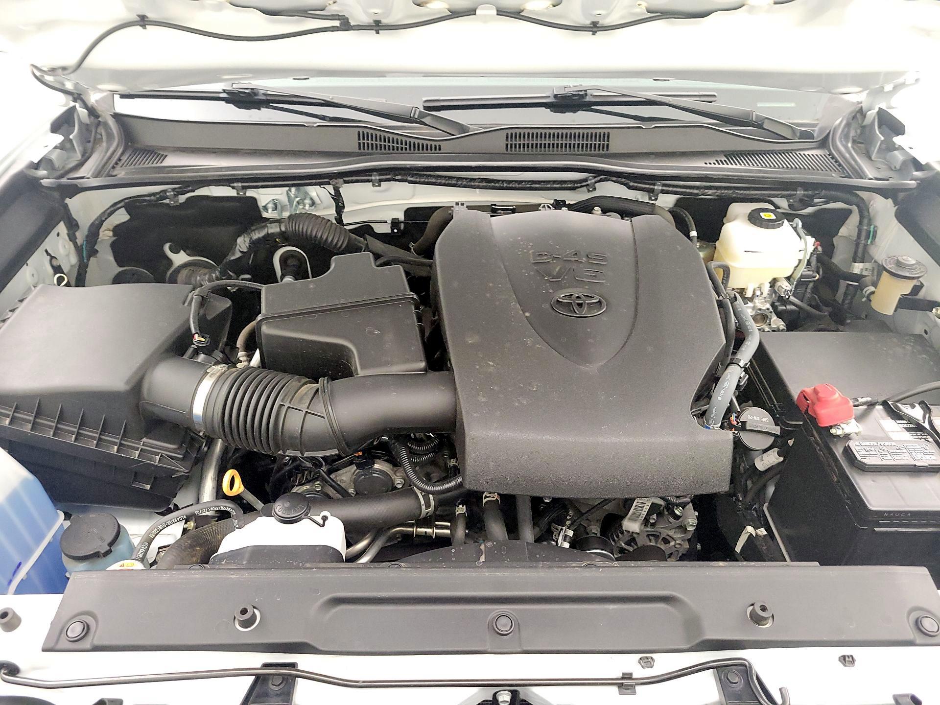 Thumbnail: 2023 Toyota Tacoma - 15