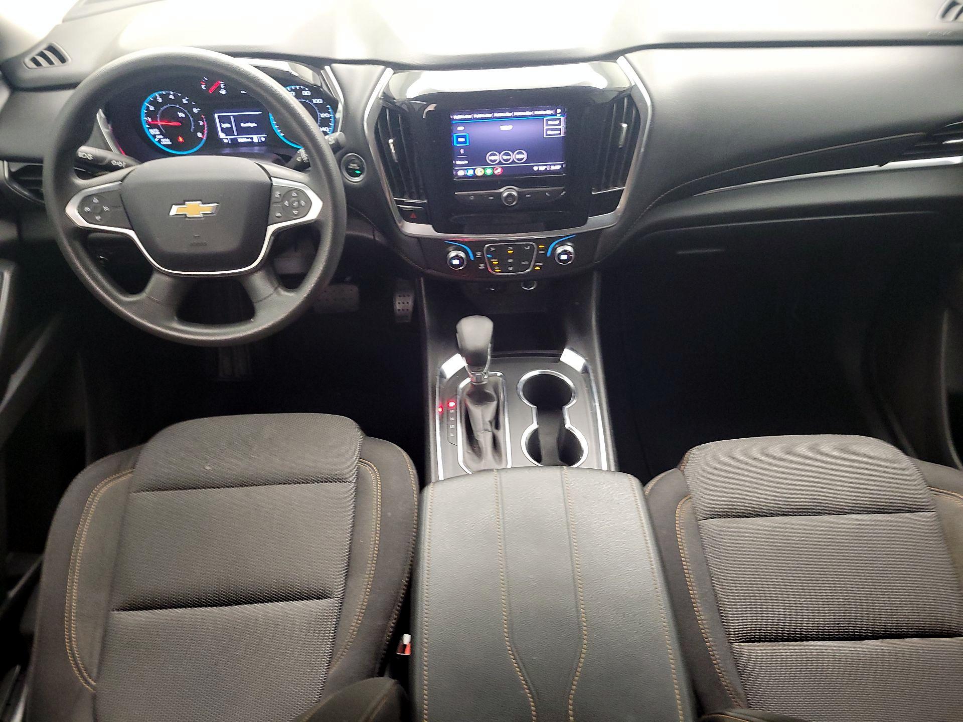 Thumbnail: 2021 Chevrolet Traverse - 9