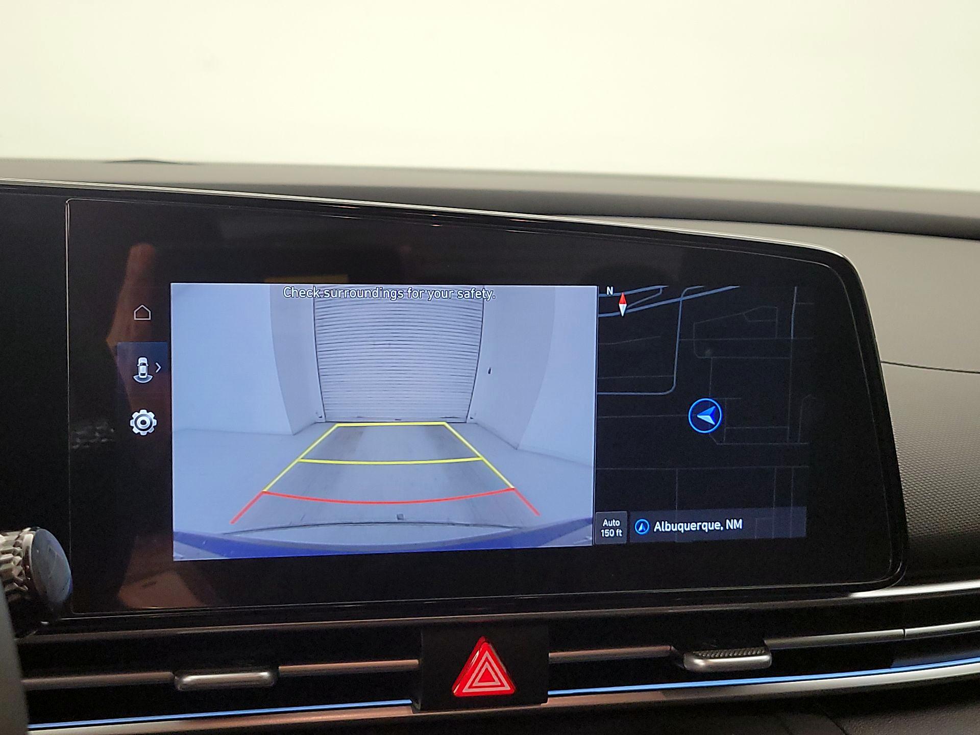 Thumbnail: 2025 Hyundai Elantra - 15