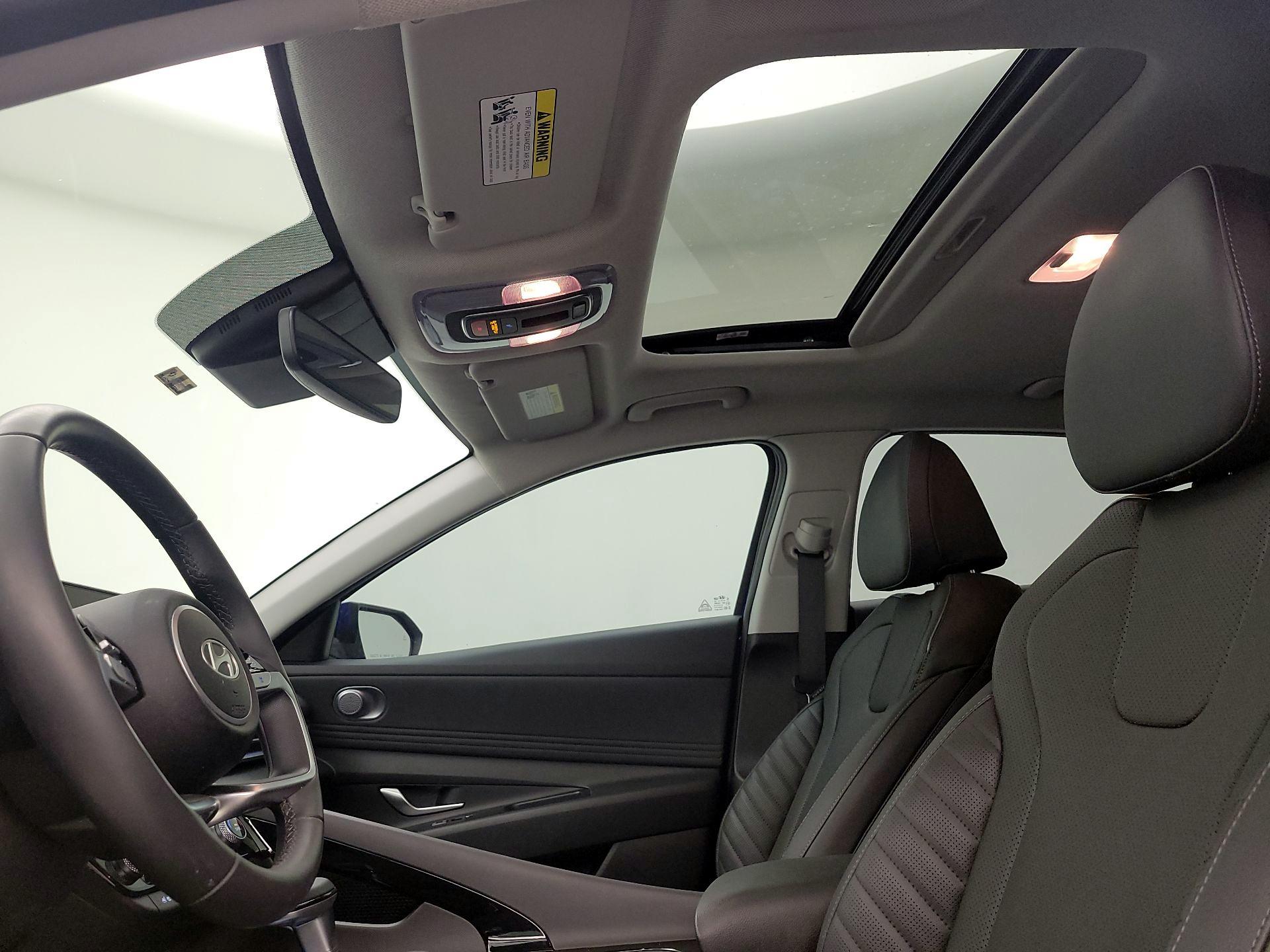 Thumbnail: 2025 Hyundai Elantra - 20