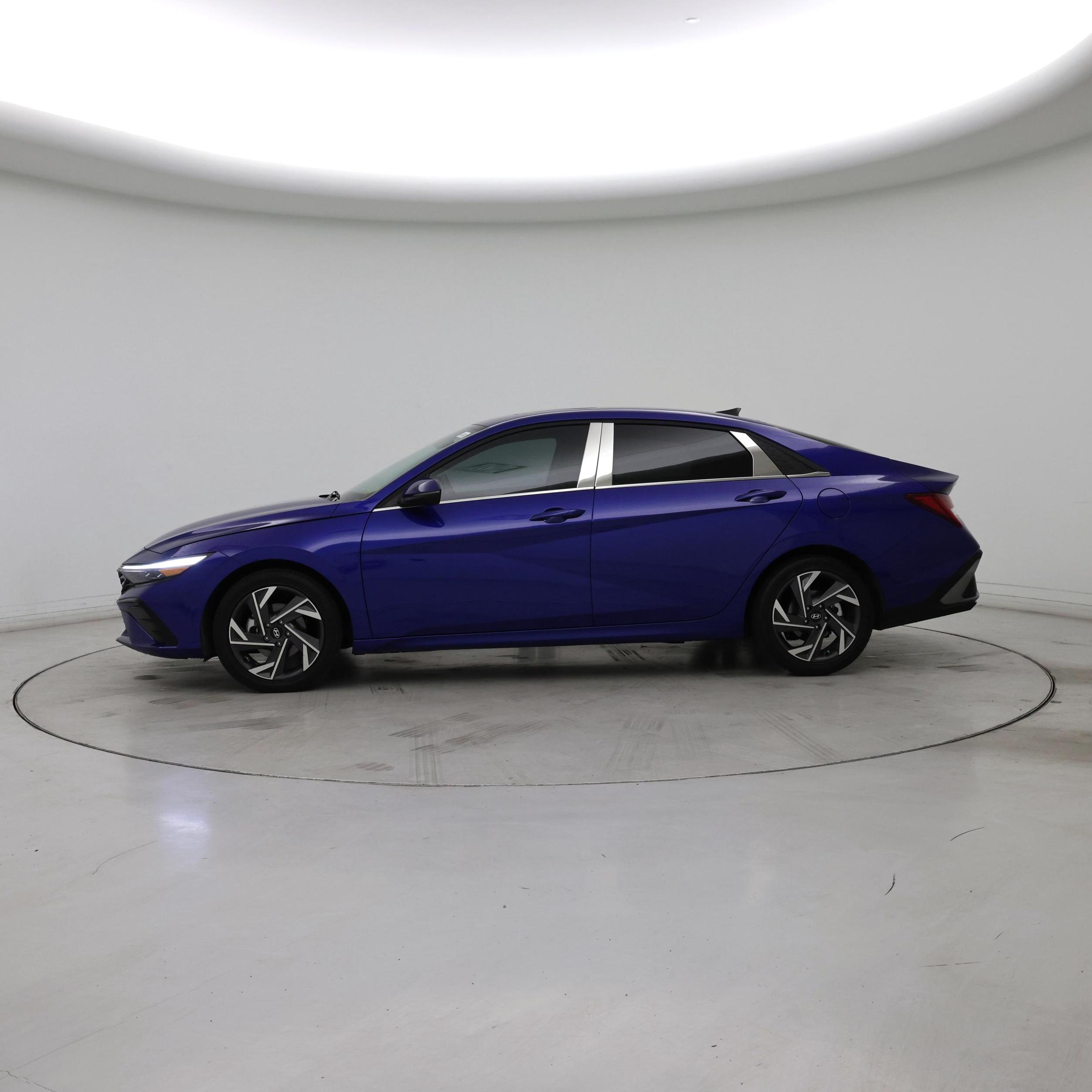 Thumbnail: 2025 Hyundai Elantra - 3