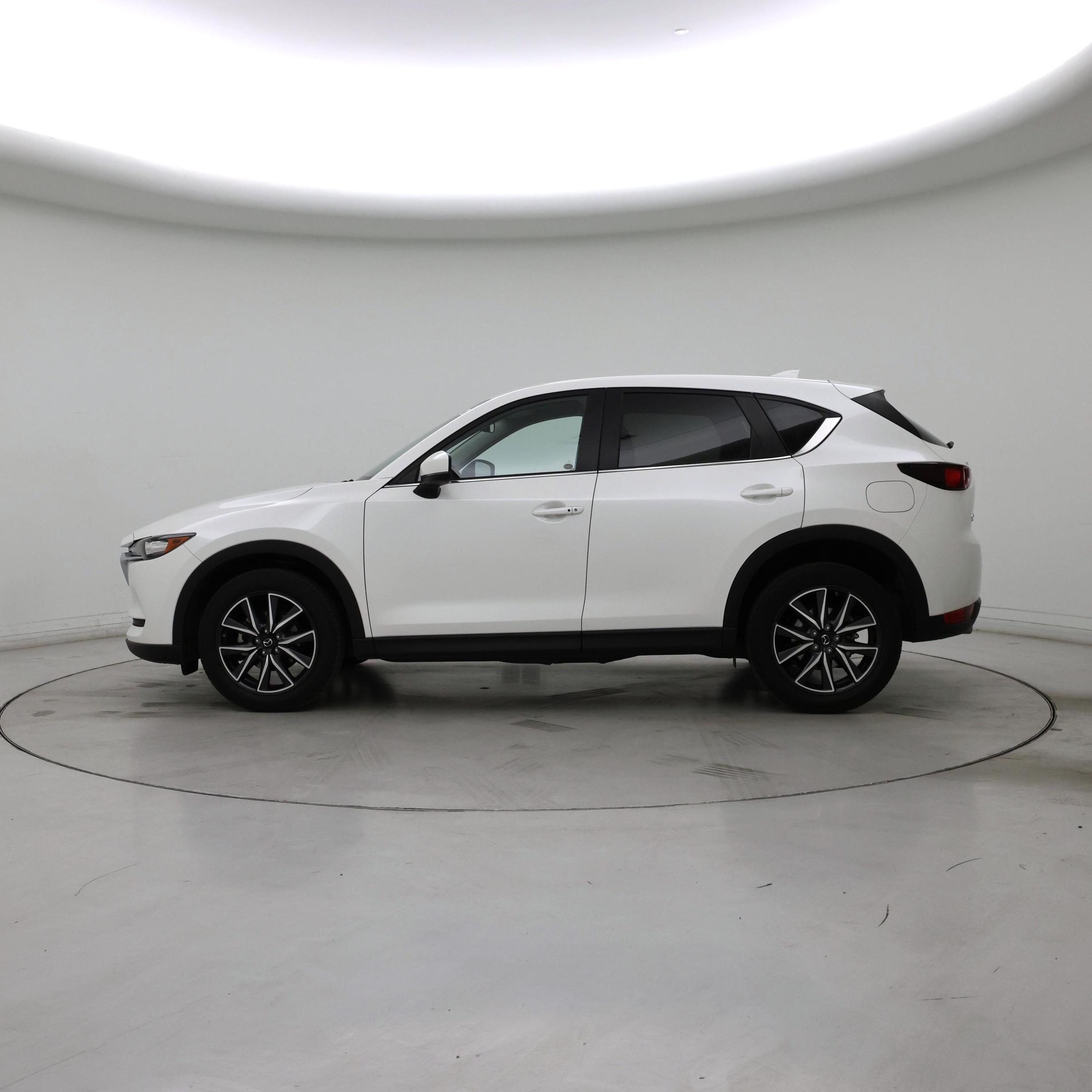 Thumbnail: 2018 Mazda CX-5 - 3