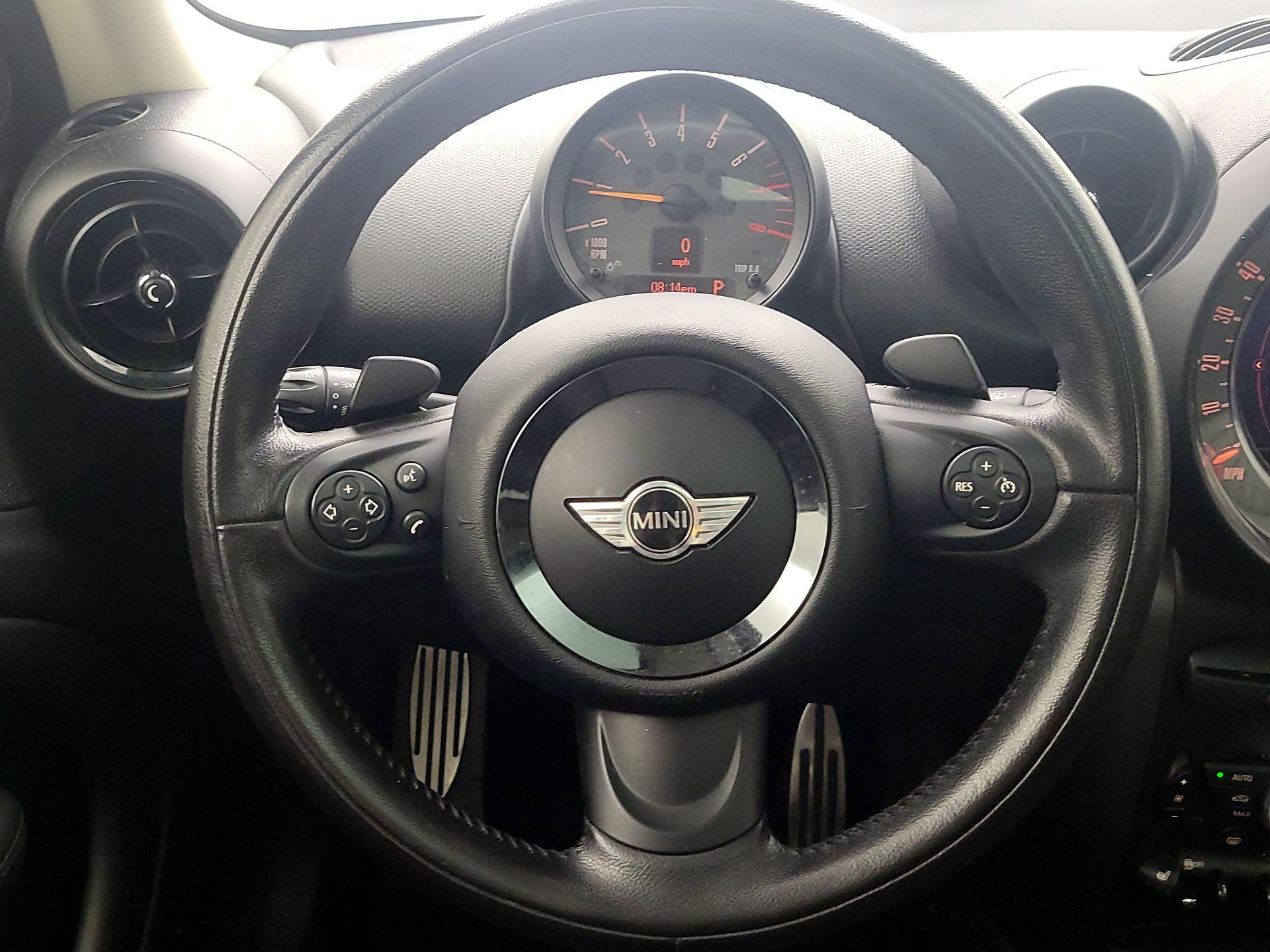 Thumbnail: 2016 MINI Cooper Countryman - 10