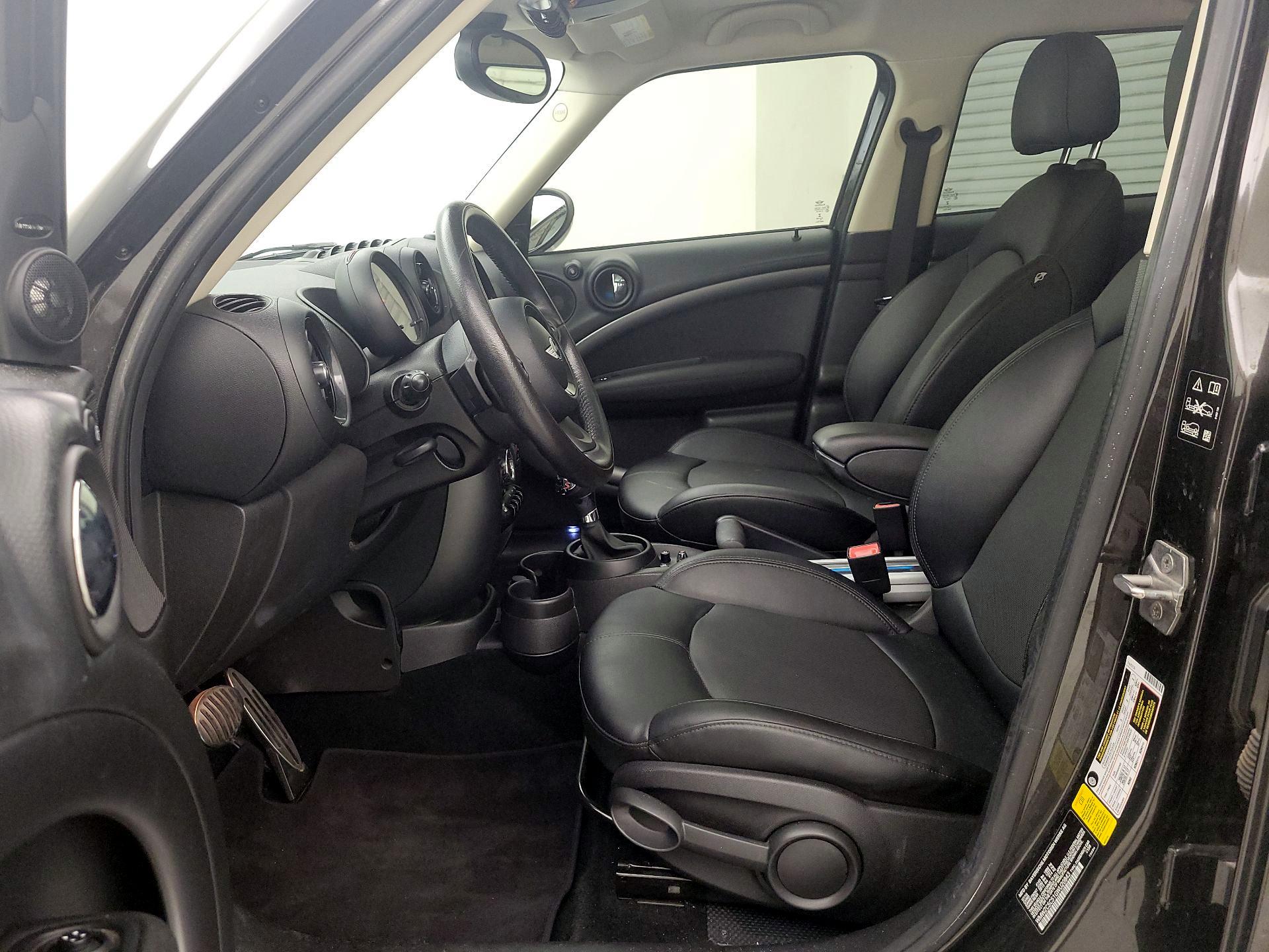 Thumbnail: 2016 MINI Cooper Countryman - 11