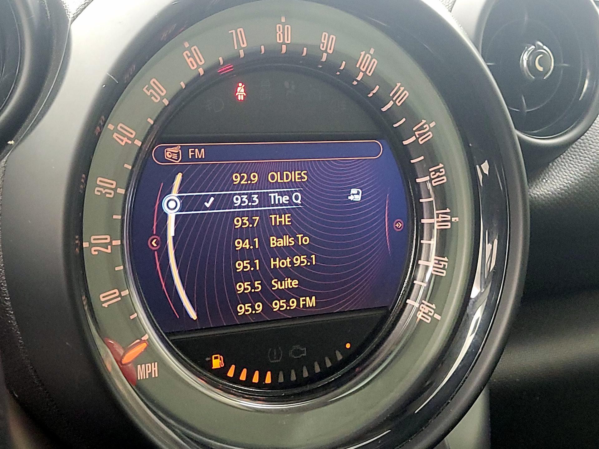 Thumbnail: 2016 MINI Cooper Countryman - 13