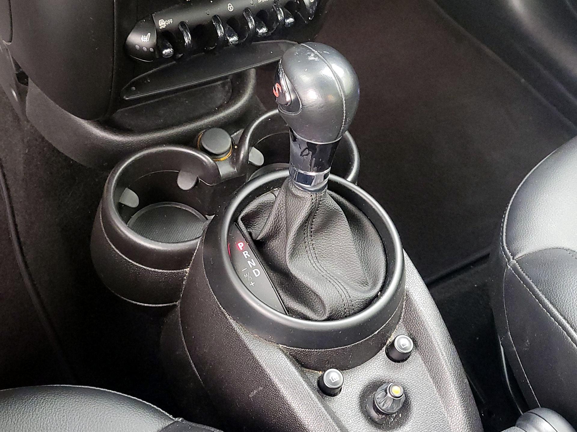 Thumbnail: 2016 MINI Cooper Countryman - 15