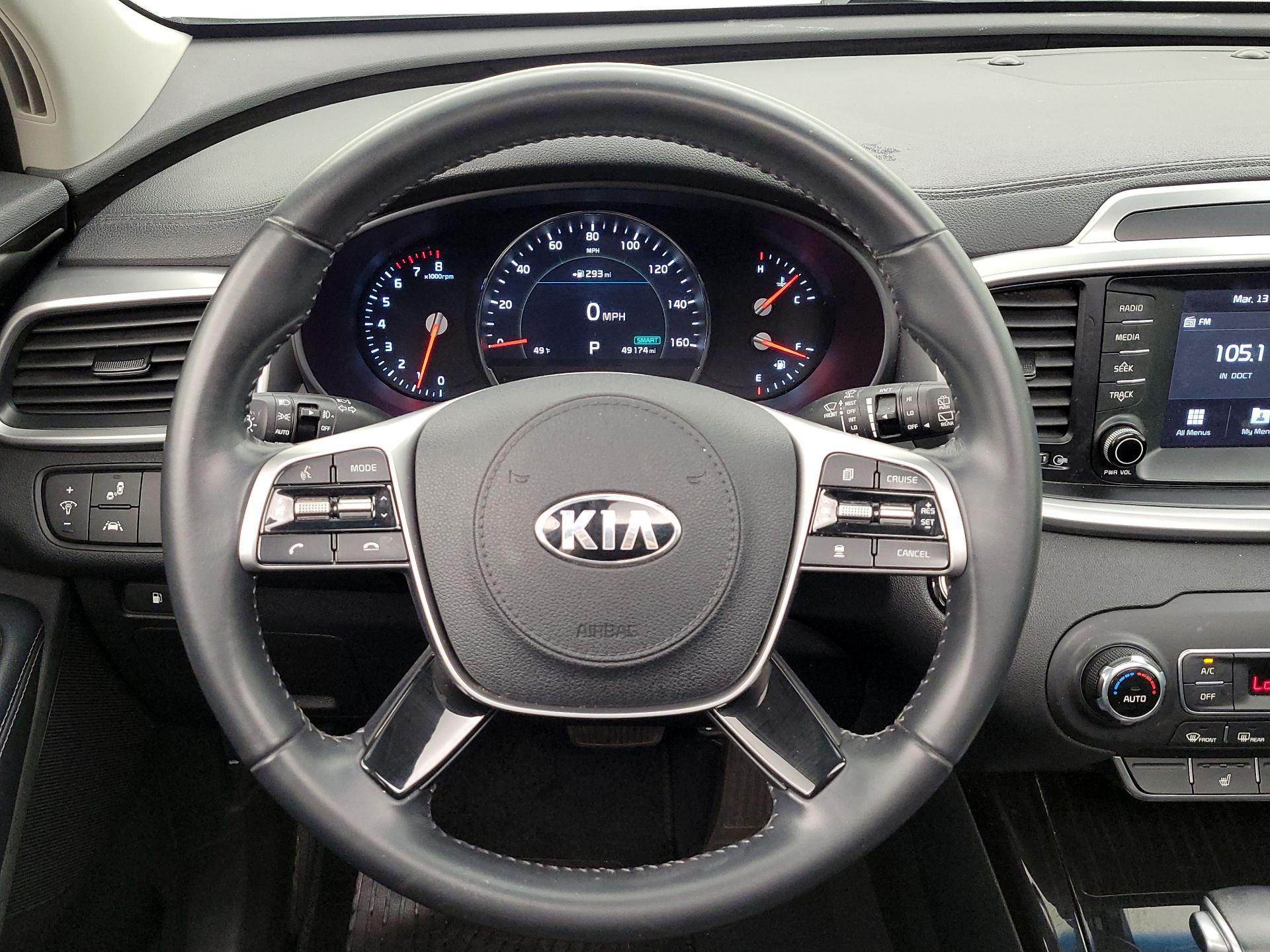 Thumbnail: 2020 Kia Sorento - 10