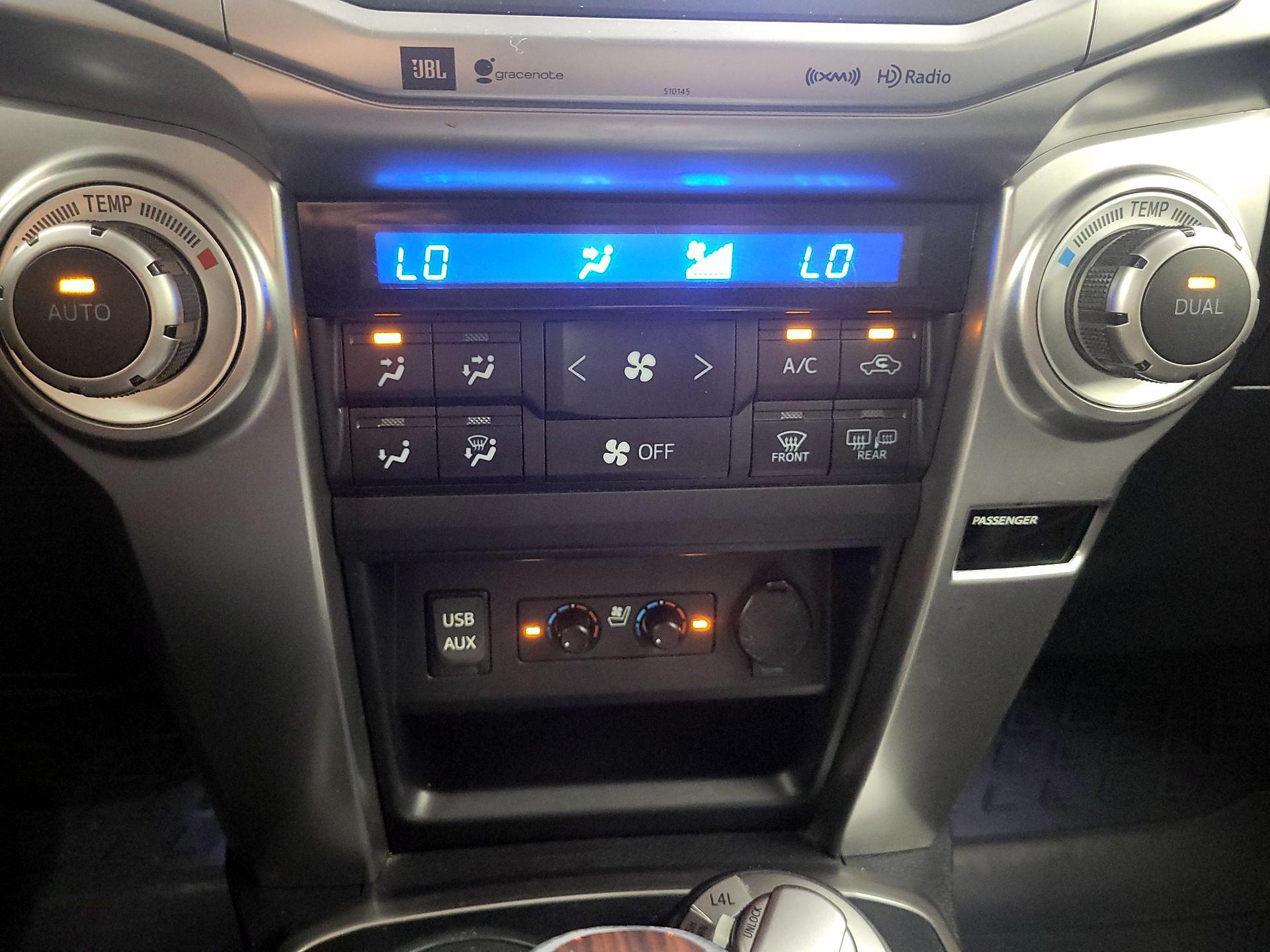 Thumbnail: 2016 Toyota 4Runner - 17