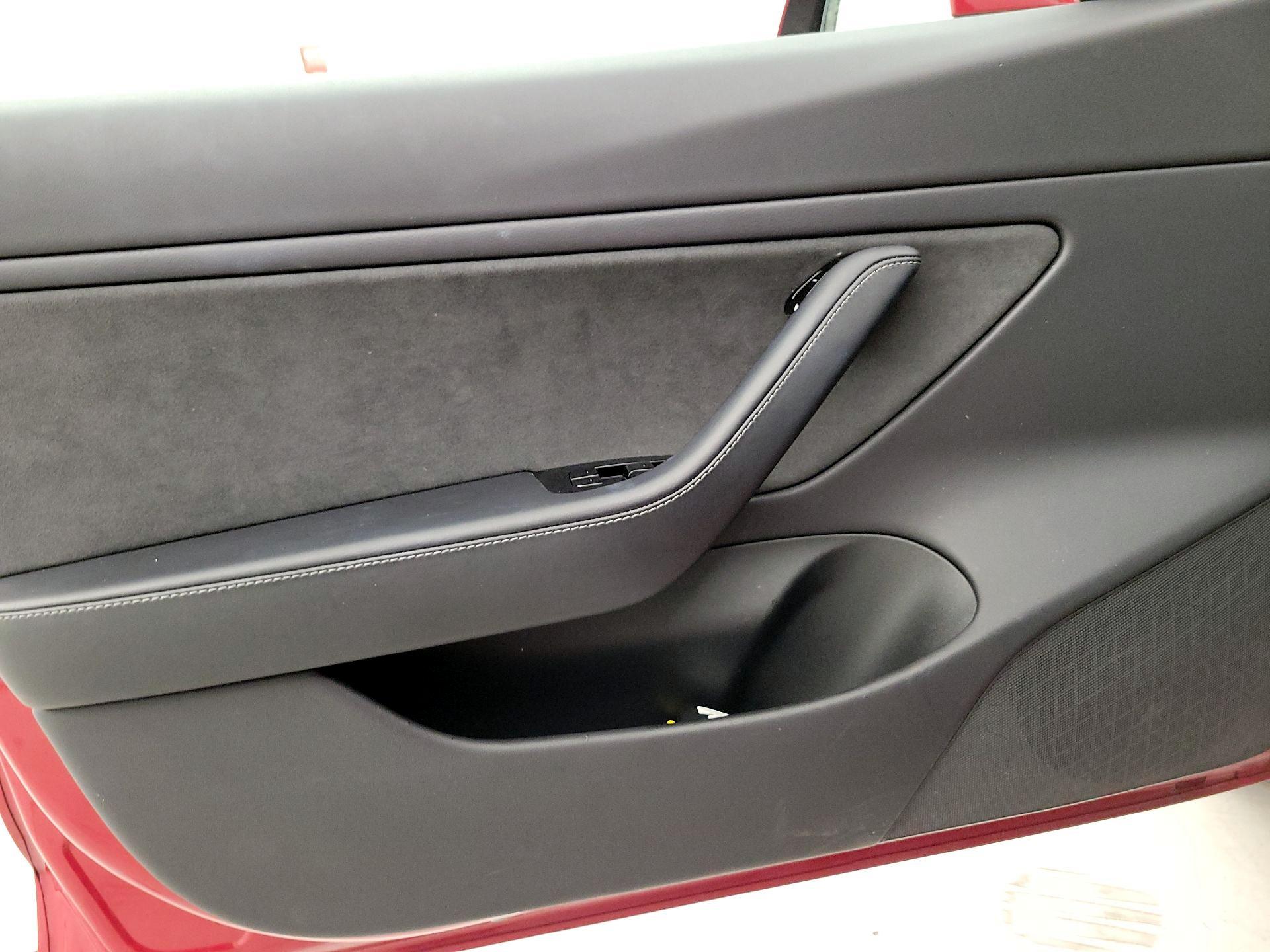 Thumbnail: 2019 Tesla Model 3 - 12