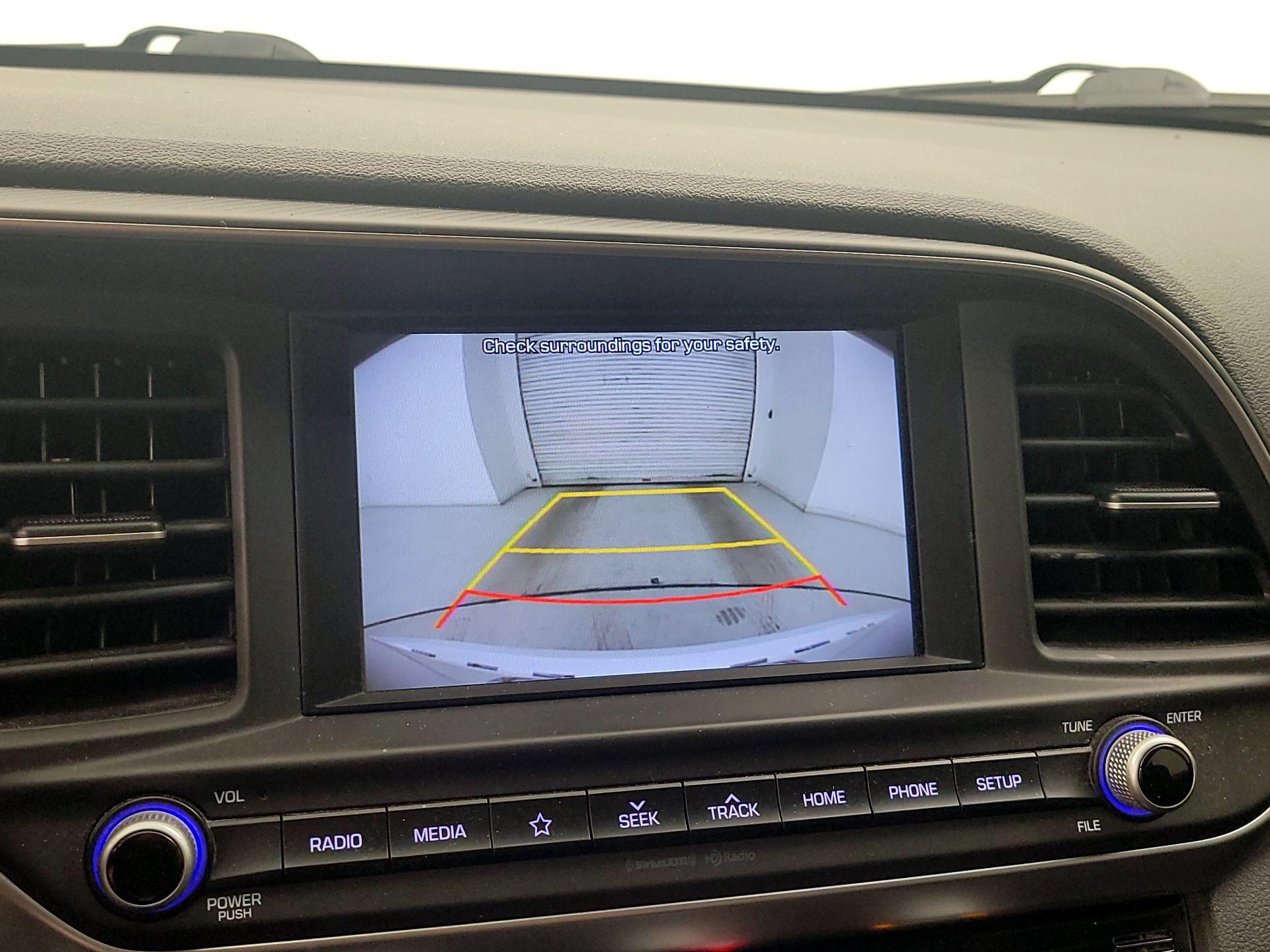 Thumbnail: 2019 Hyundai Elantra - 14