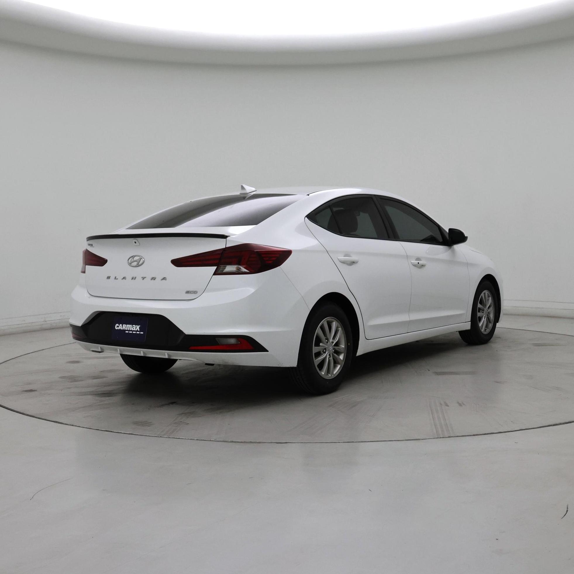 Thumbnail: 2019 Hyundai Elantra - 8