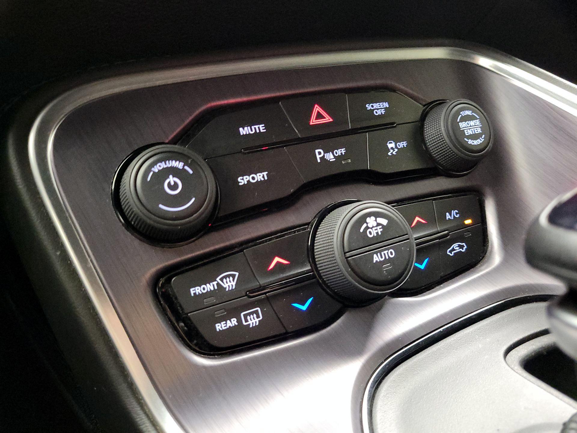 Thumbnail: 2018 Dodge Challenger - 14