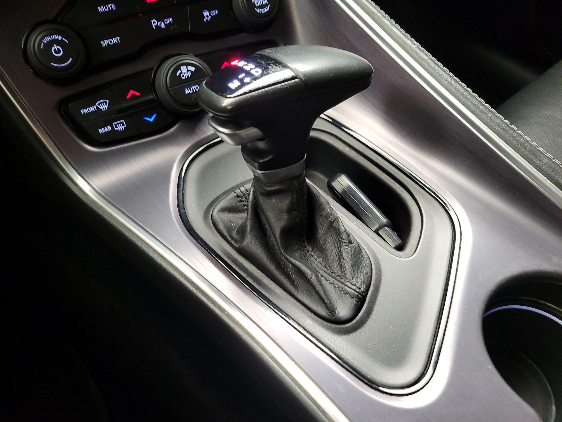 Thumbnail: 2018 Dodge Challenger - 15