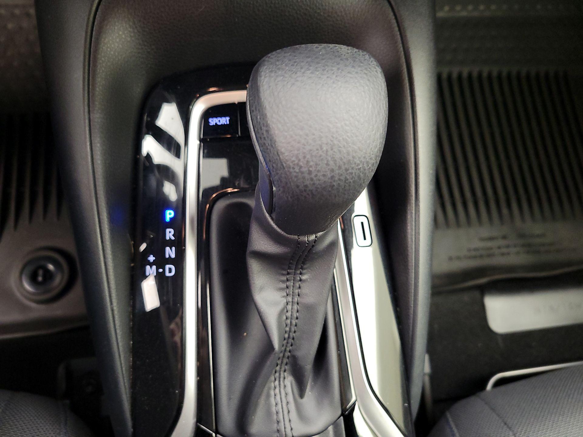 Thumbnail: 2022 Toyota Corolla - 15