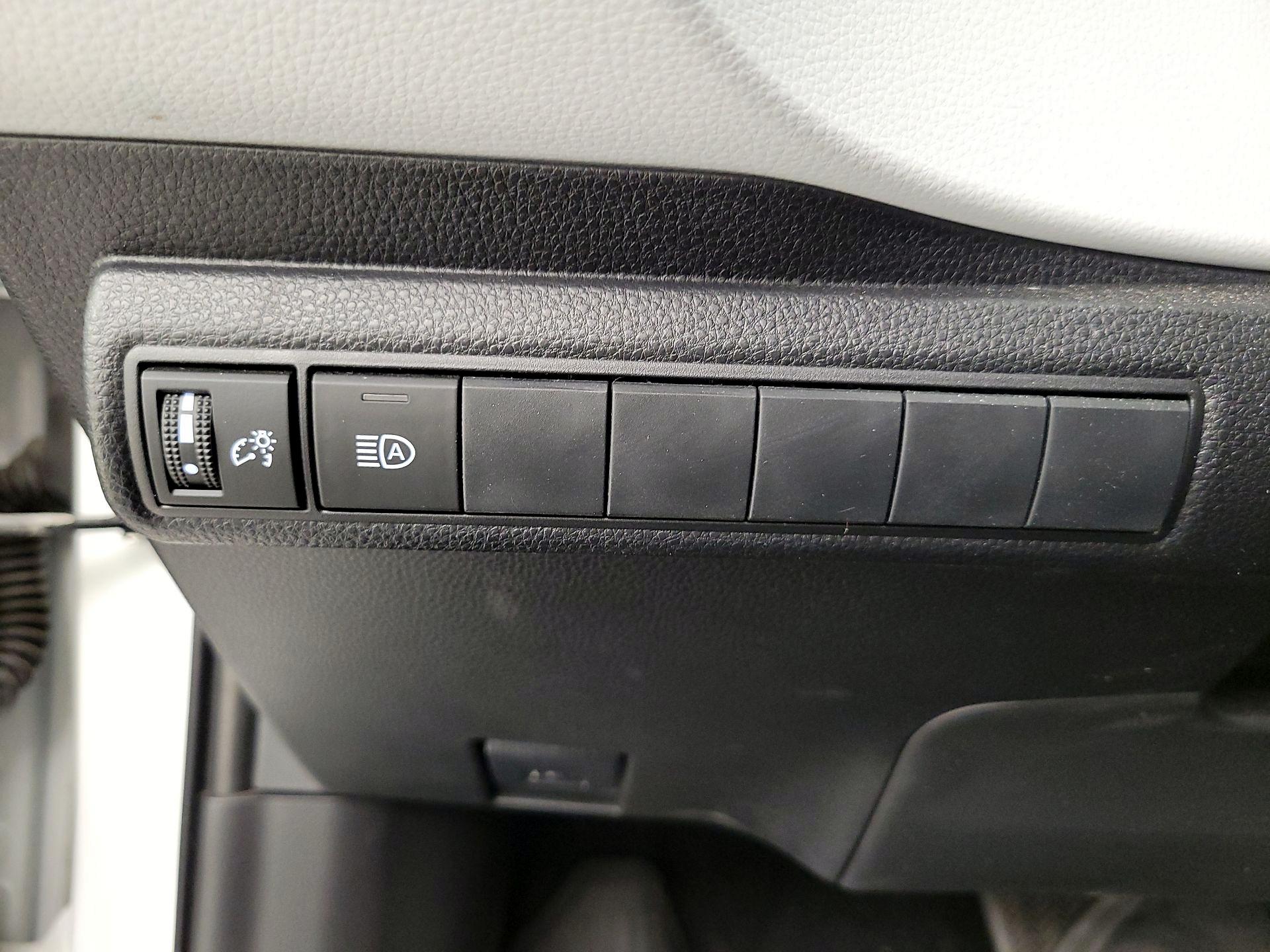 Thumbnail: 2023 Toyota Corolla - 13