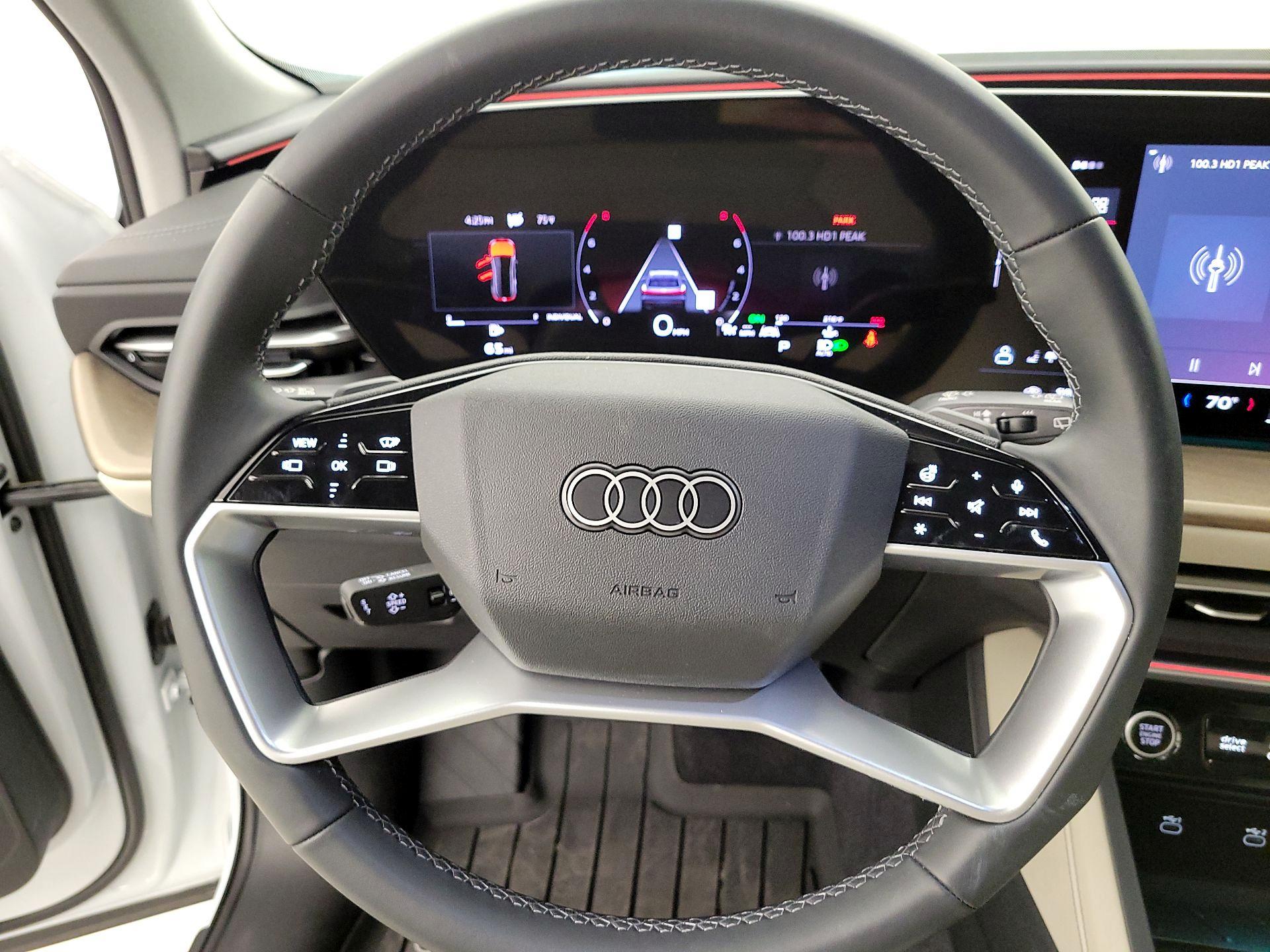 Thumbnail: 2025 Audi Q5 - 10