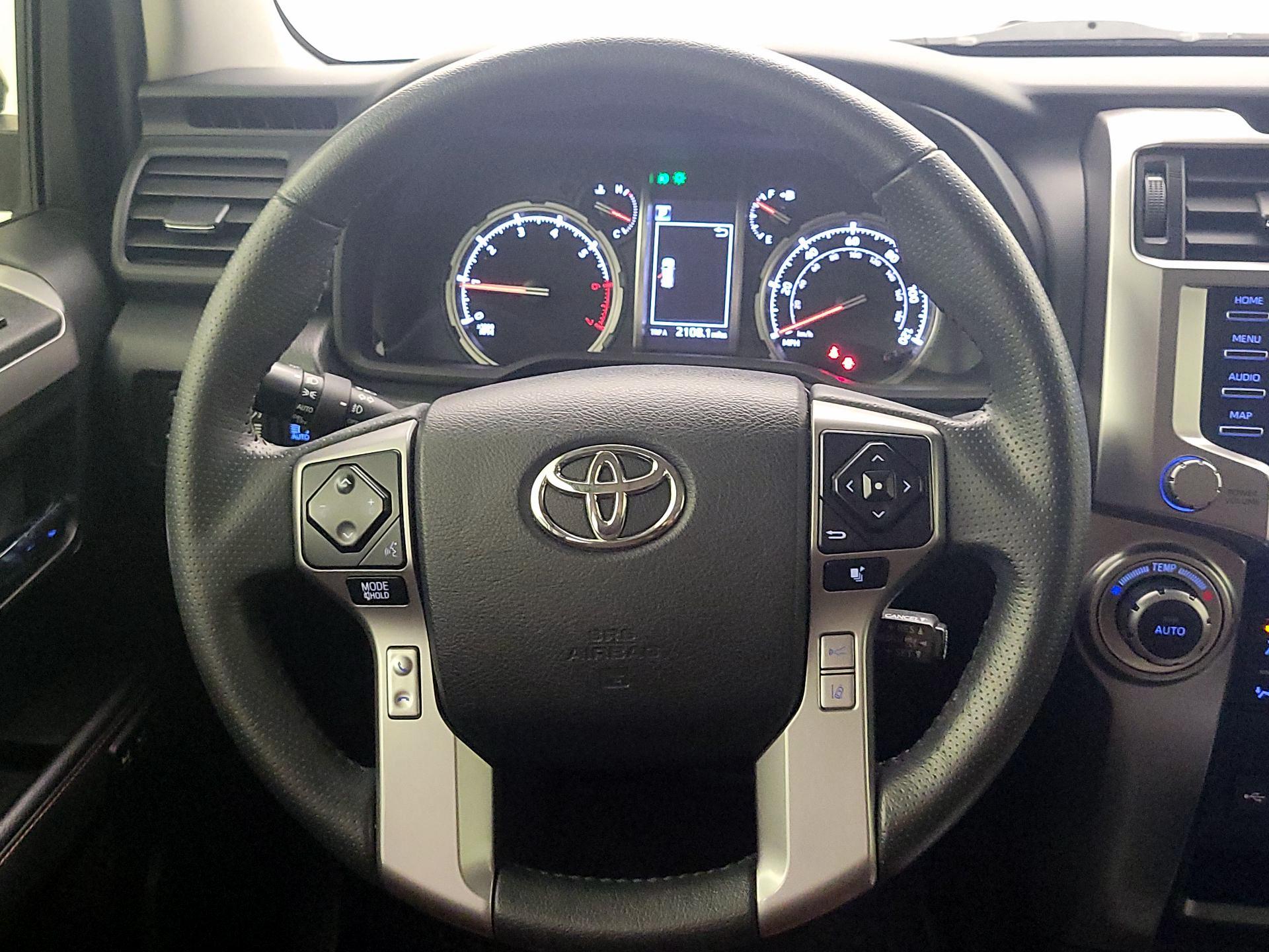 Thumbnail: 2020 Toyota 4Runner - 10