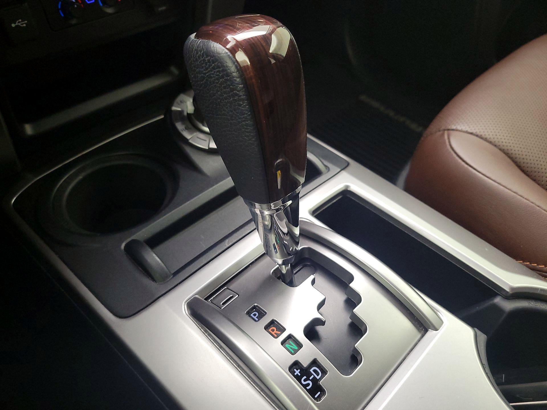 Thumbnail: 2020 Toyota 4Runner - 18