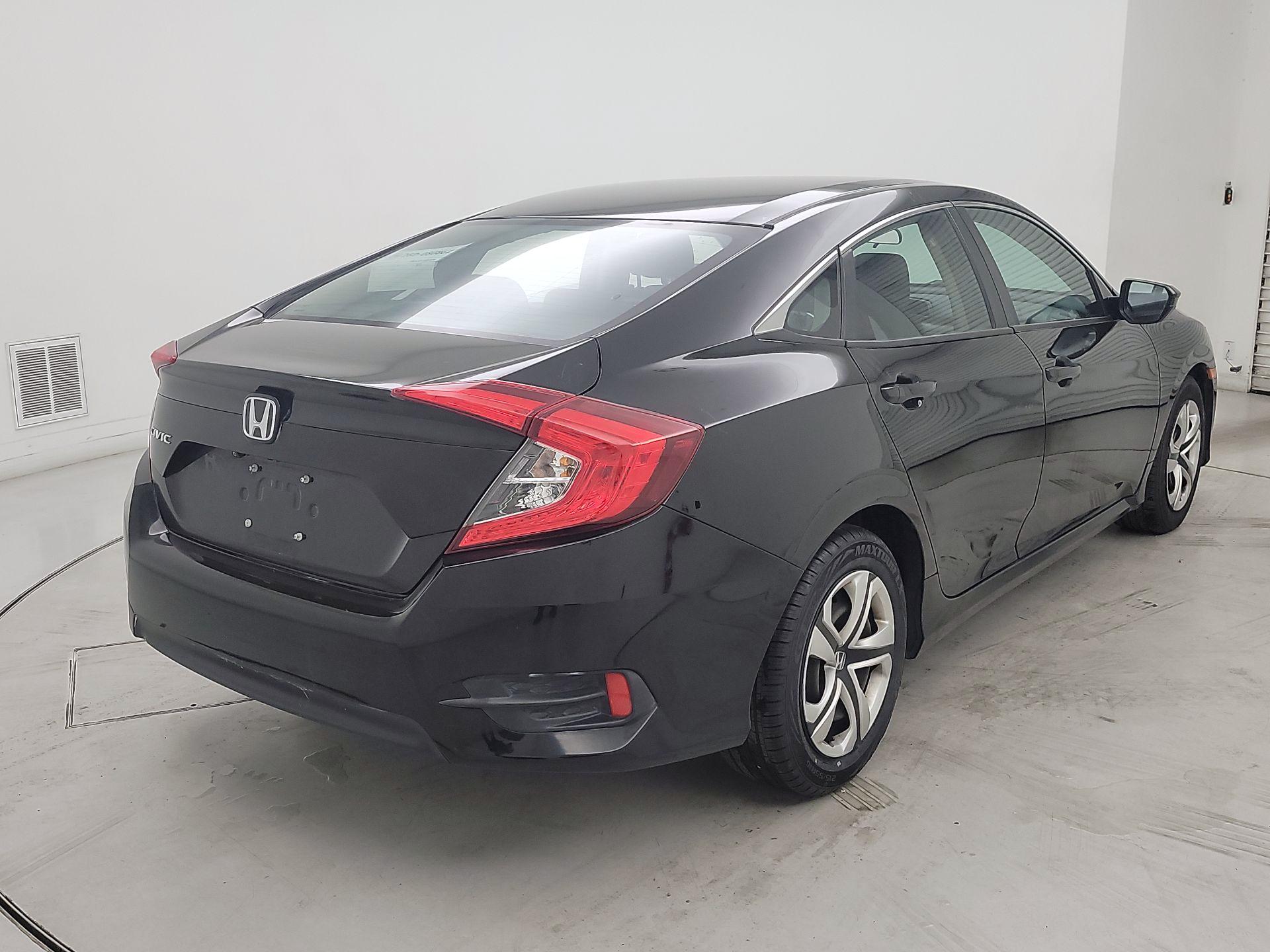 Thumbnail: 2018 Honda Civic - 5