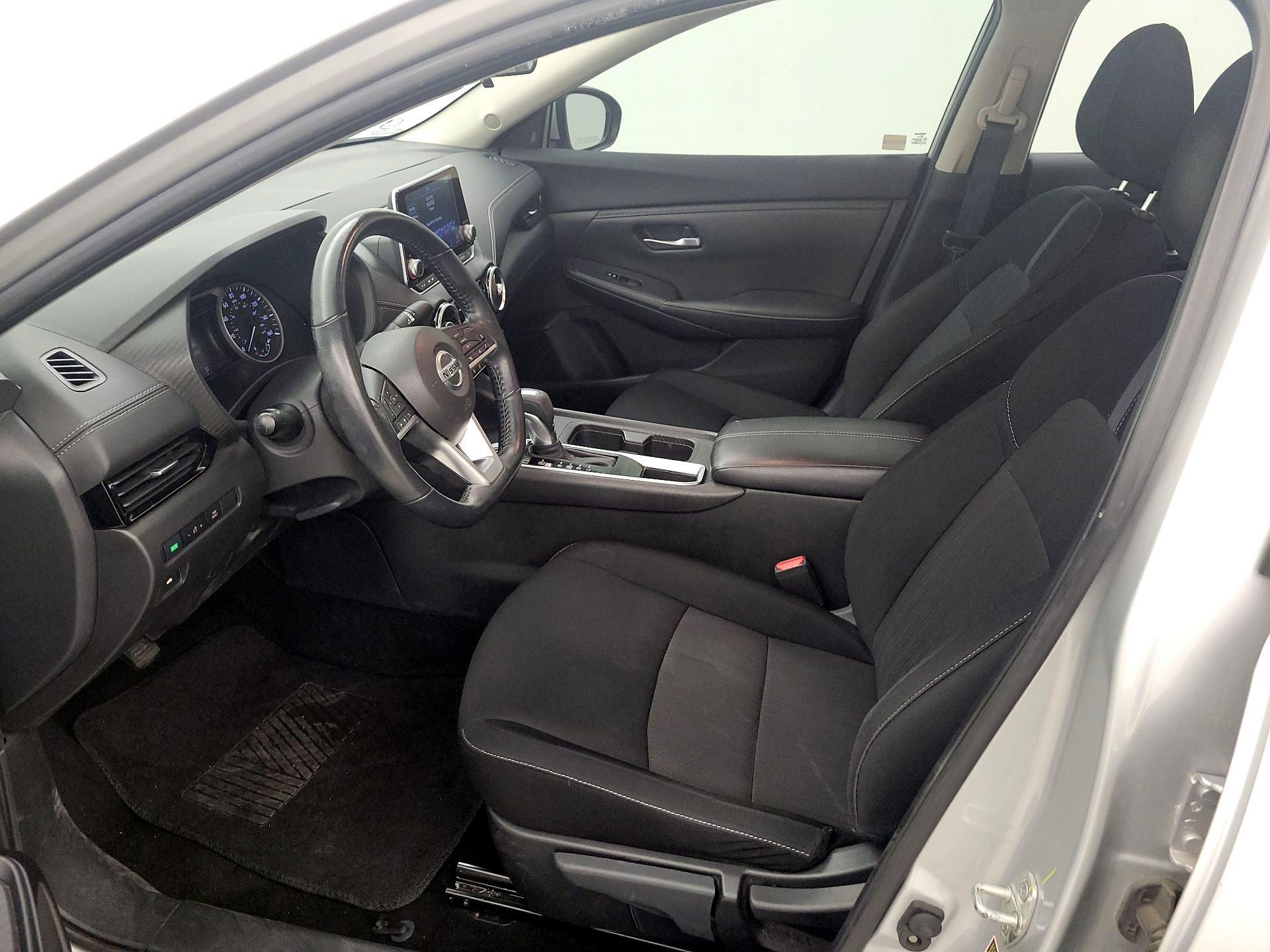 Thumbnail: 2022 Nissan Sentra - 9