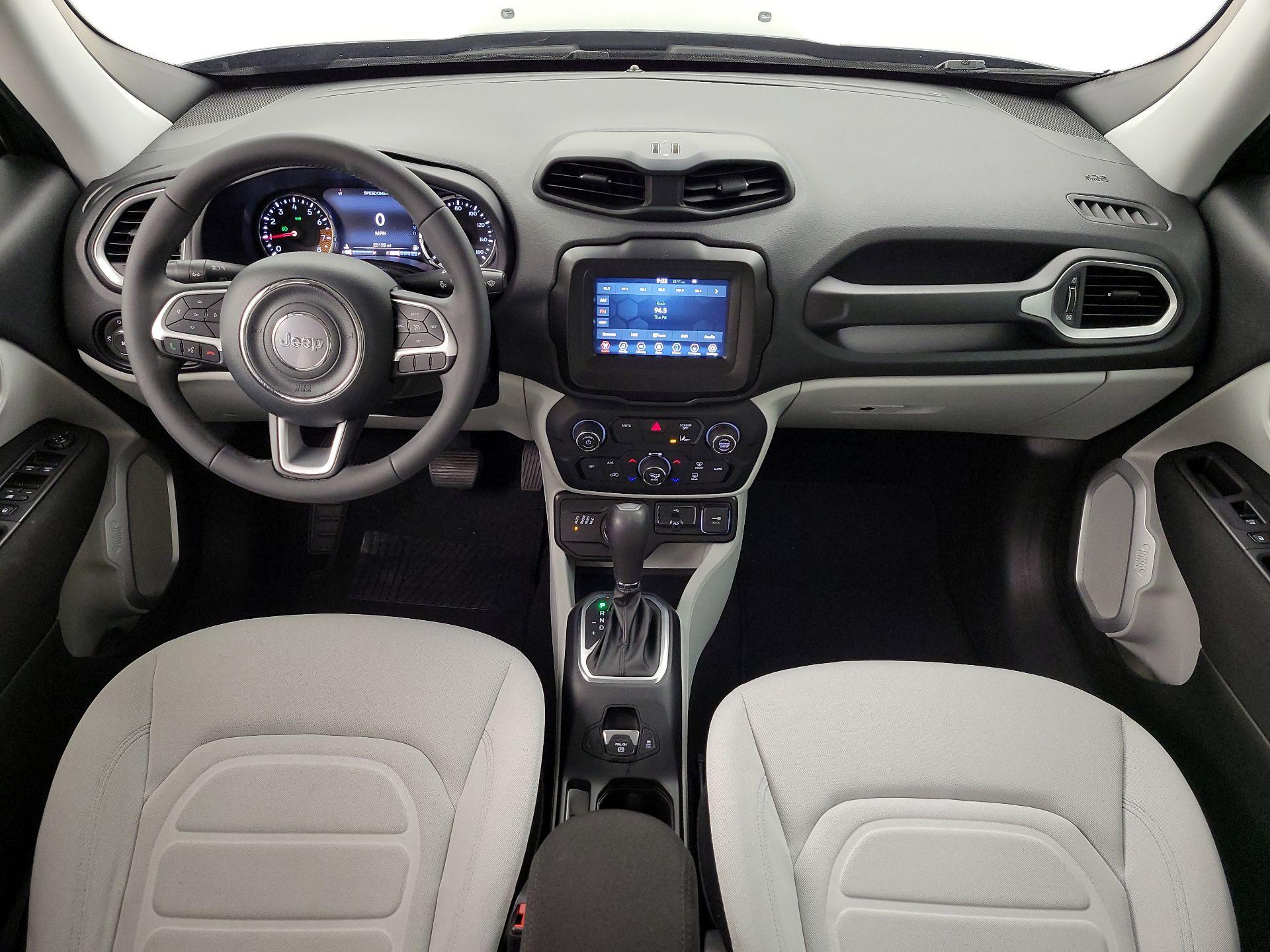 Thumbnail: 2021 Jeep Renegade - 9