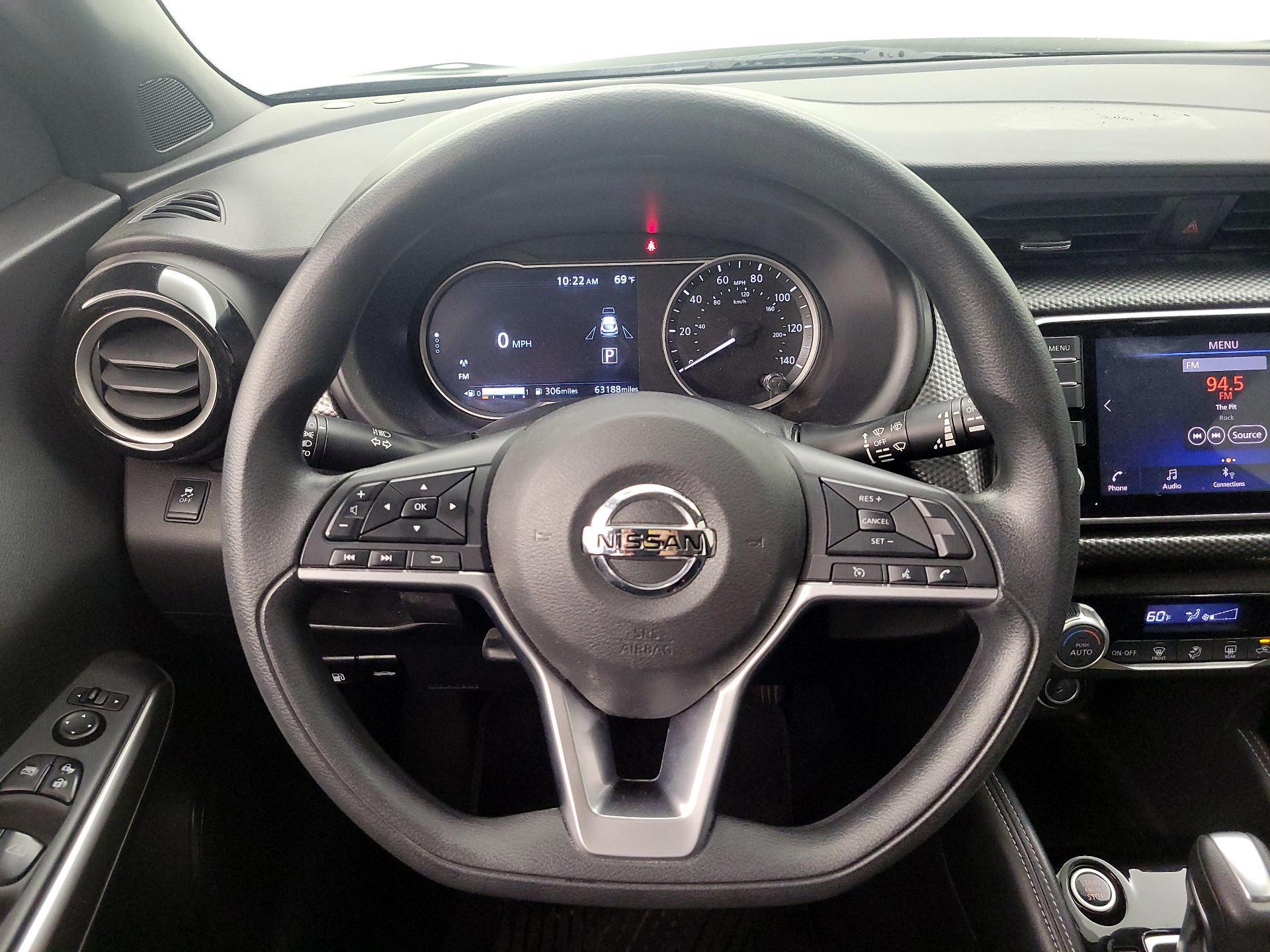 Thumbnail: 2019 Nissan Kicks - 10