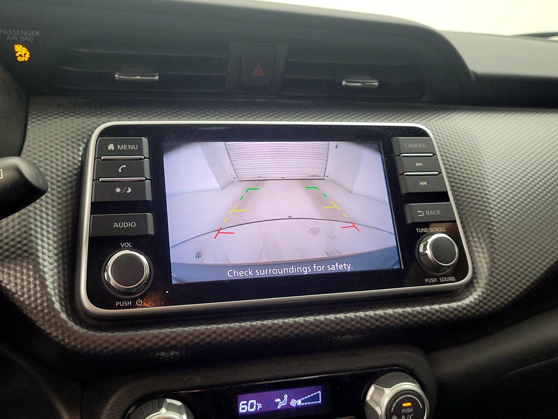 Thumbnail: 2019 Nissan Kicks - 13