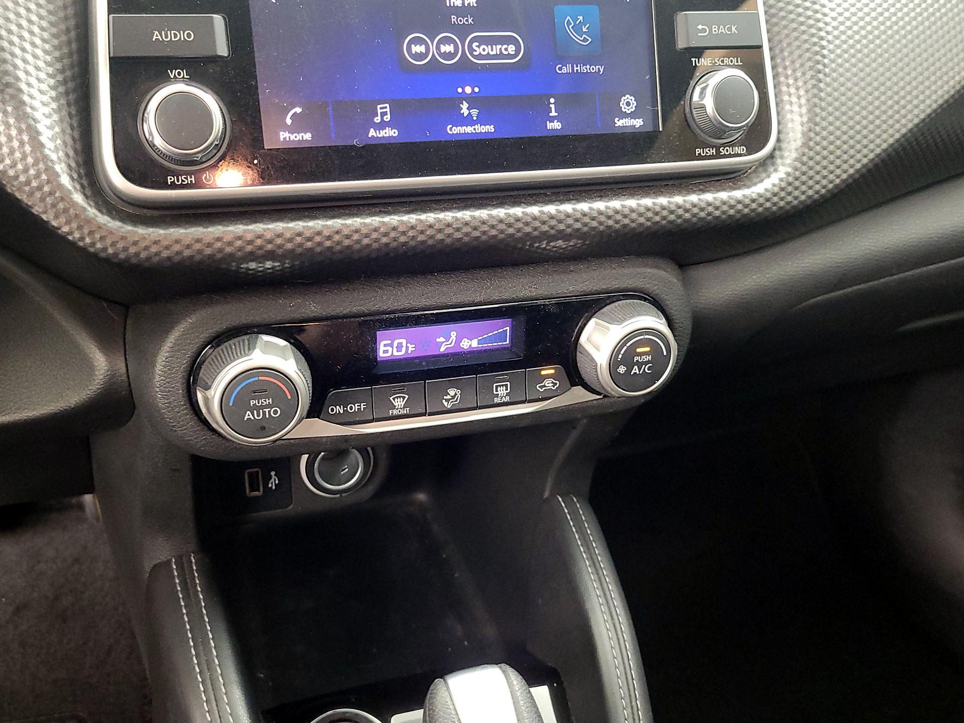 Thumbnail: 2019 Nissan Kicks - 15