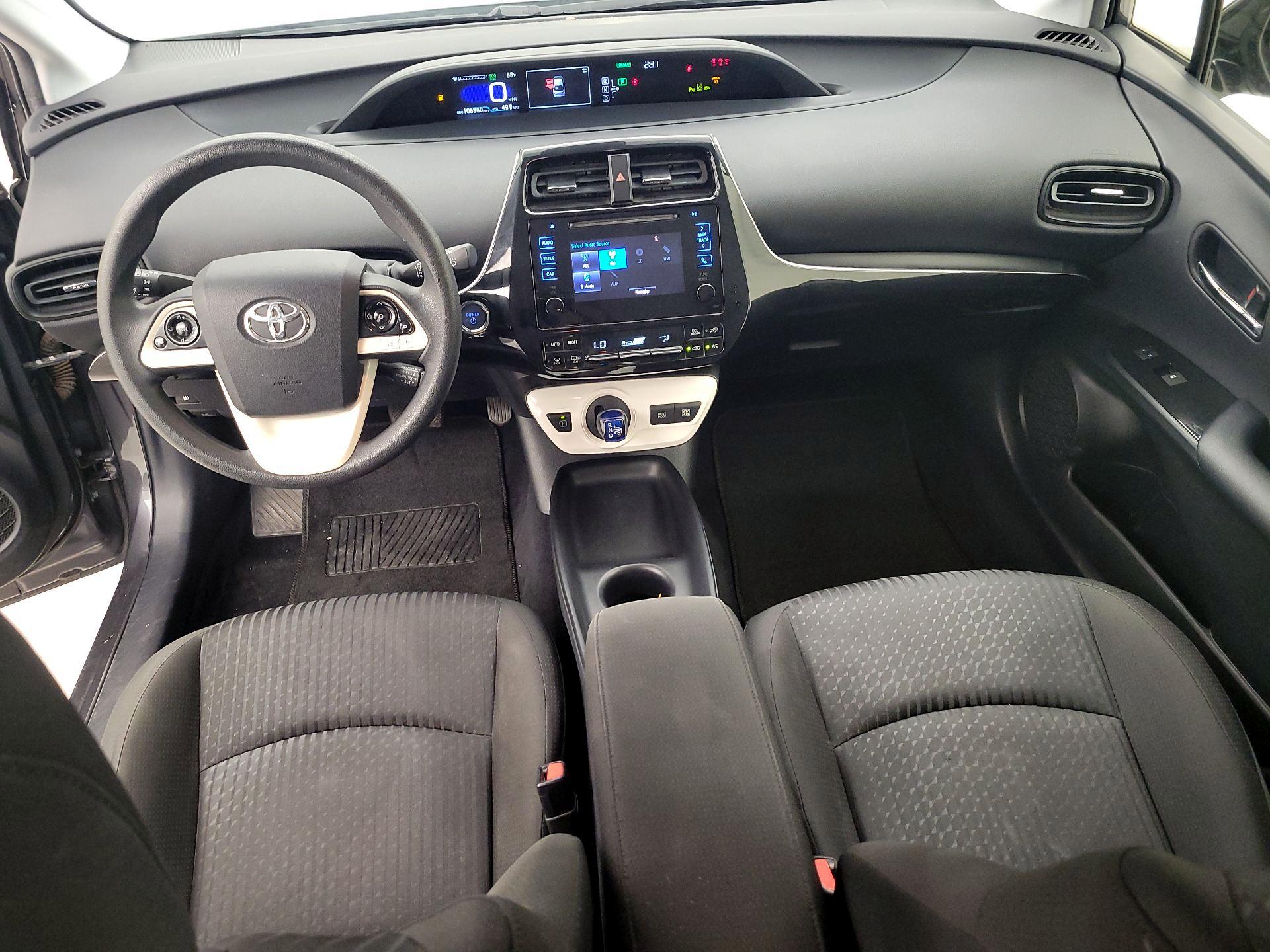 Thumbnail: 2017 Toyota Prius - 9