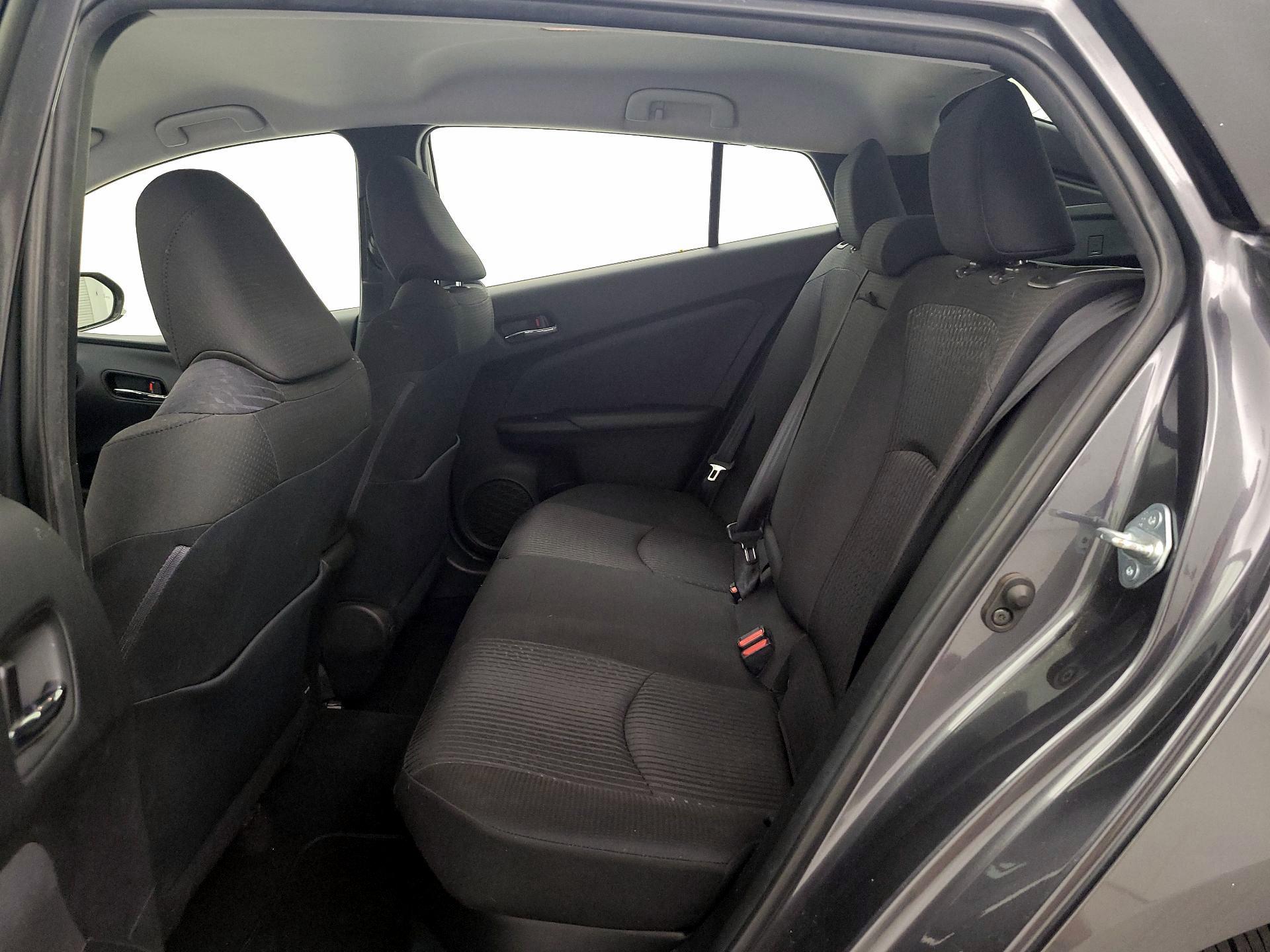 Thumbnail: 2017 Toyota Prius - 19