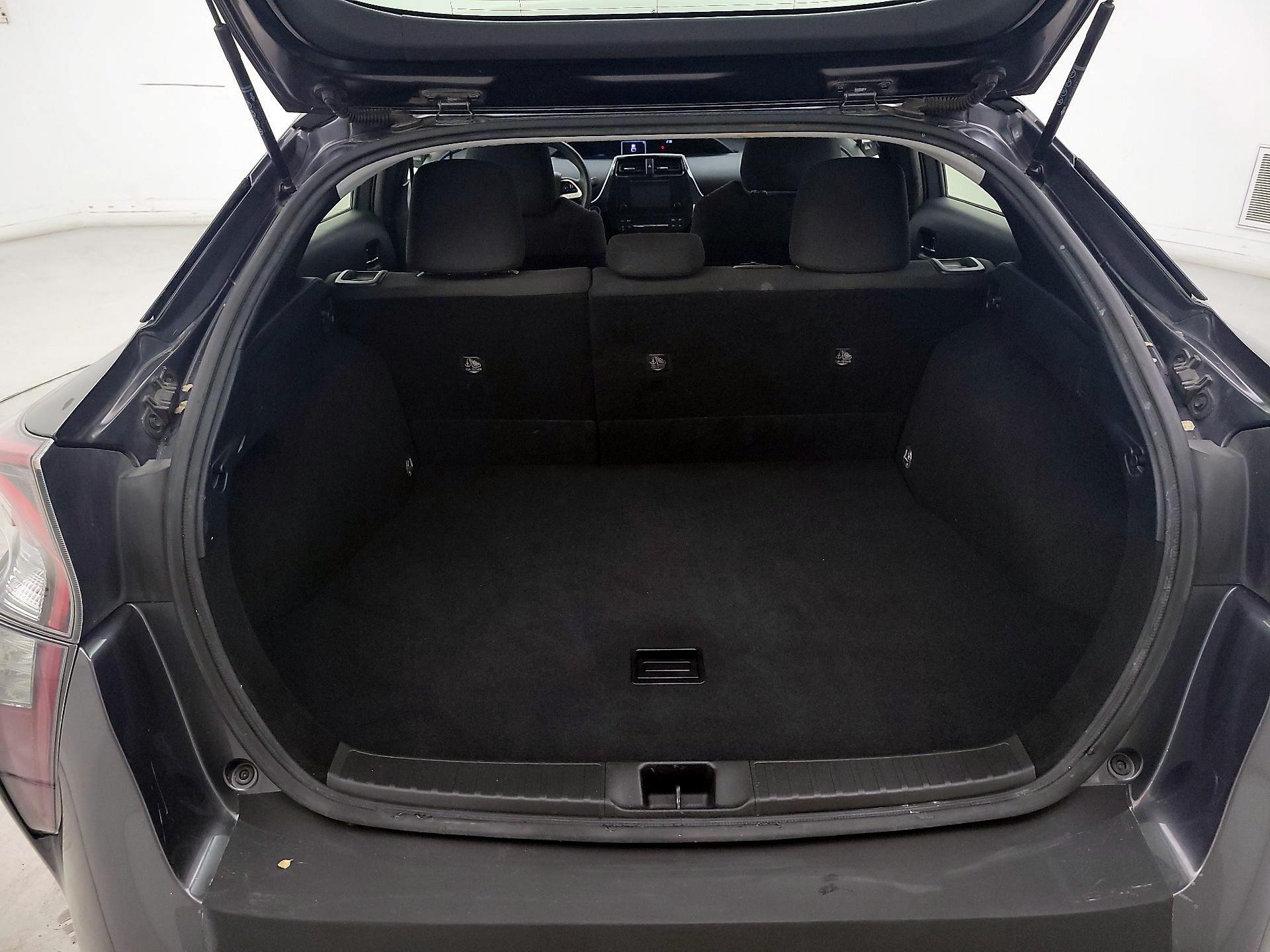 Thumbnail: 2017 Toyota Prius - 20