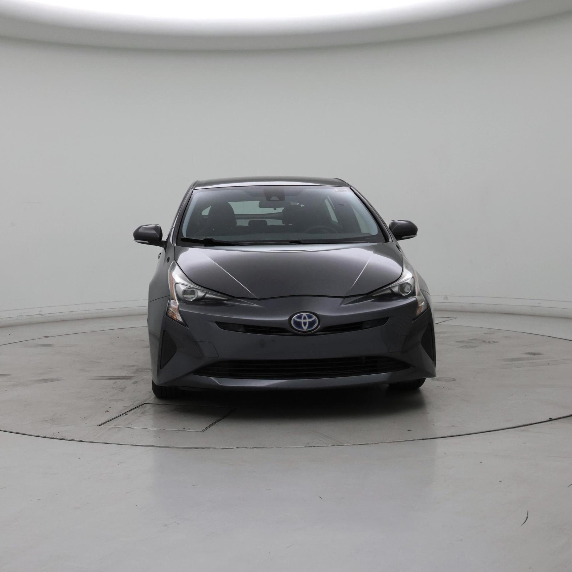 Thumbnail: 2017 Toyota Prius - 5