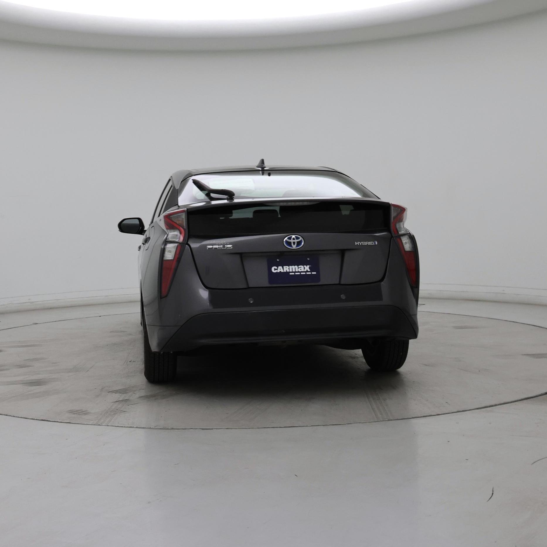 Thumbnail: 2017 Toyota Prius - 6