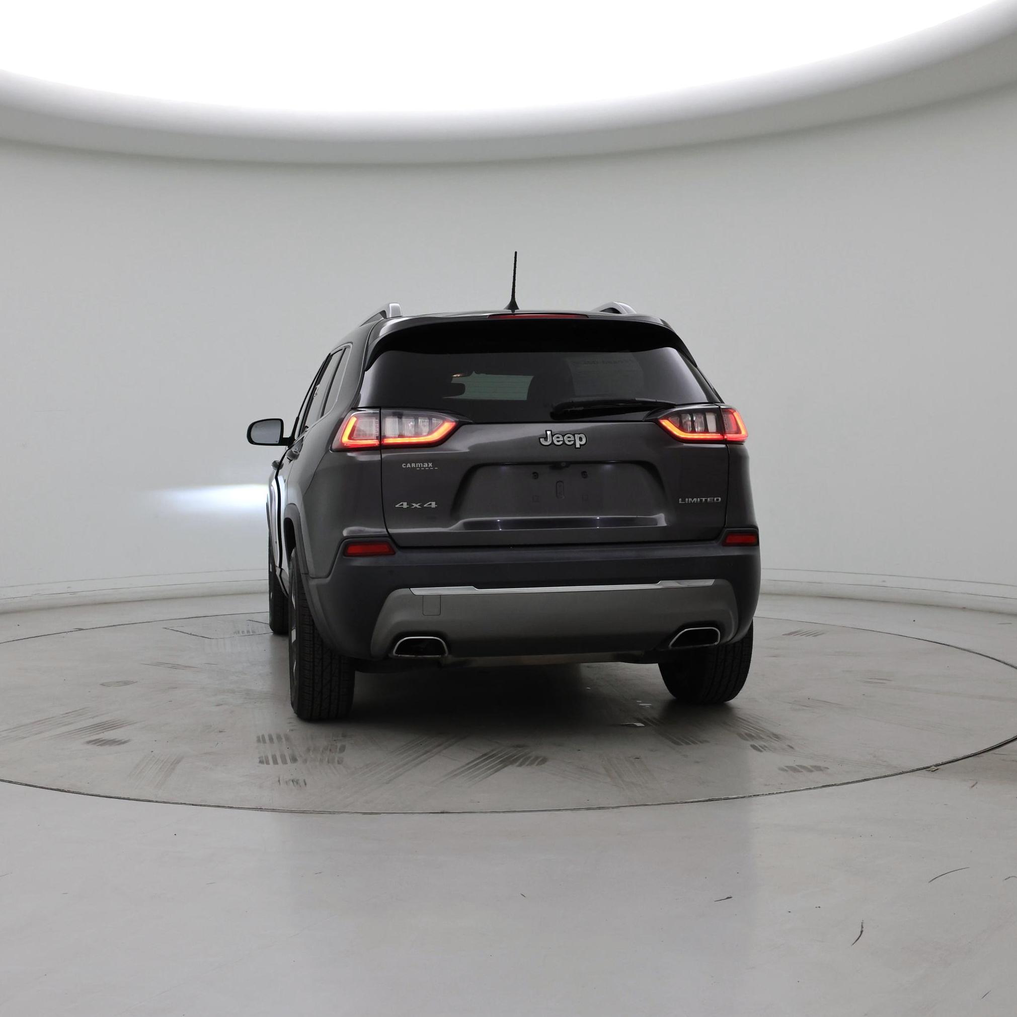 Thumbnail: 2019 Jeep Cherokee - 6