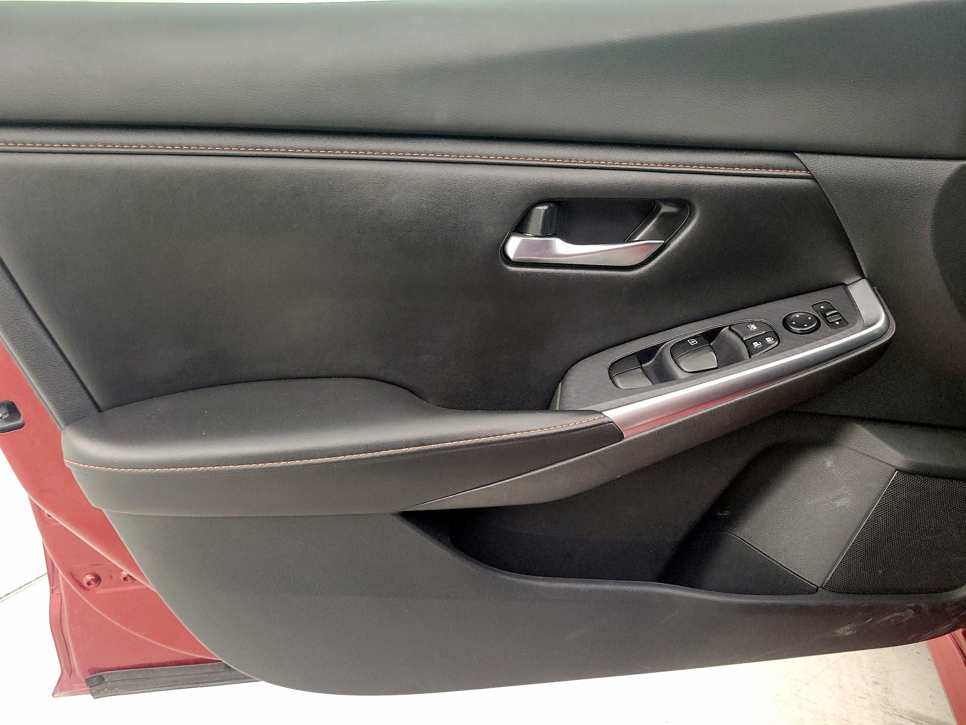 Thumbnail: 2023 Nissan Sentra - 12