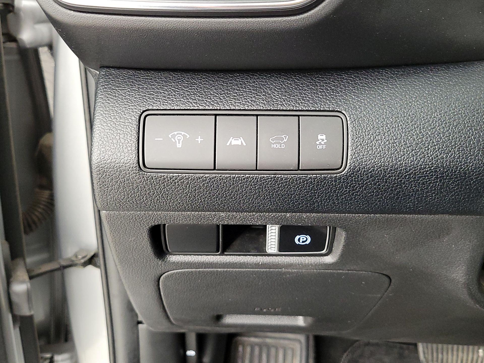 Thumbnail: 2023 Hyundai Santa Fe - 13