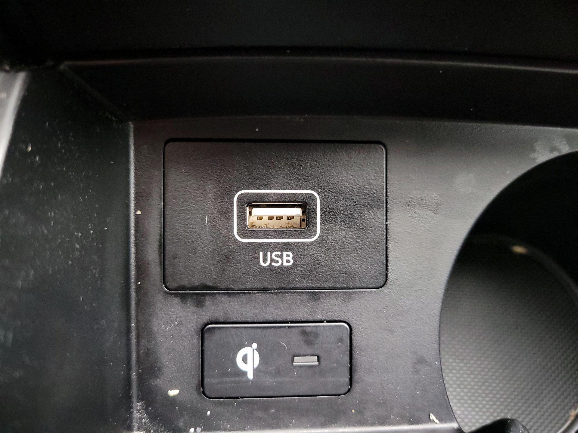 Thumbnail: 2023 Hyundai Santa Fe - 19