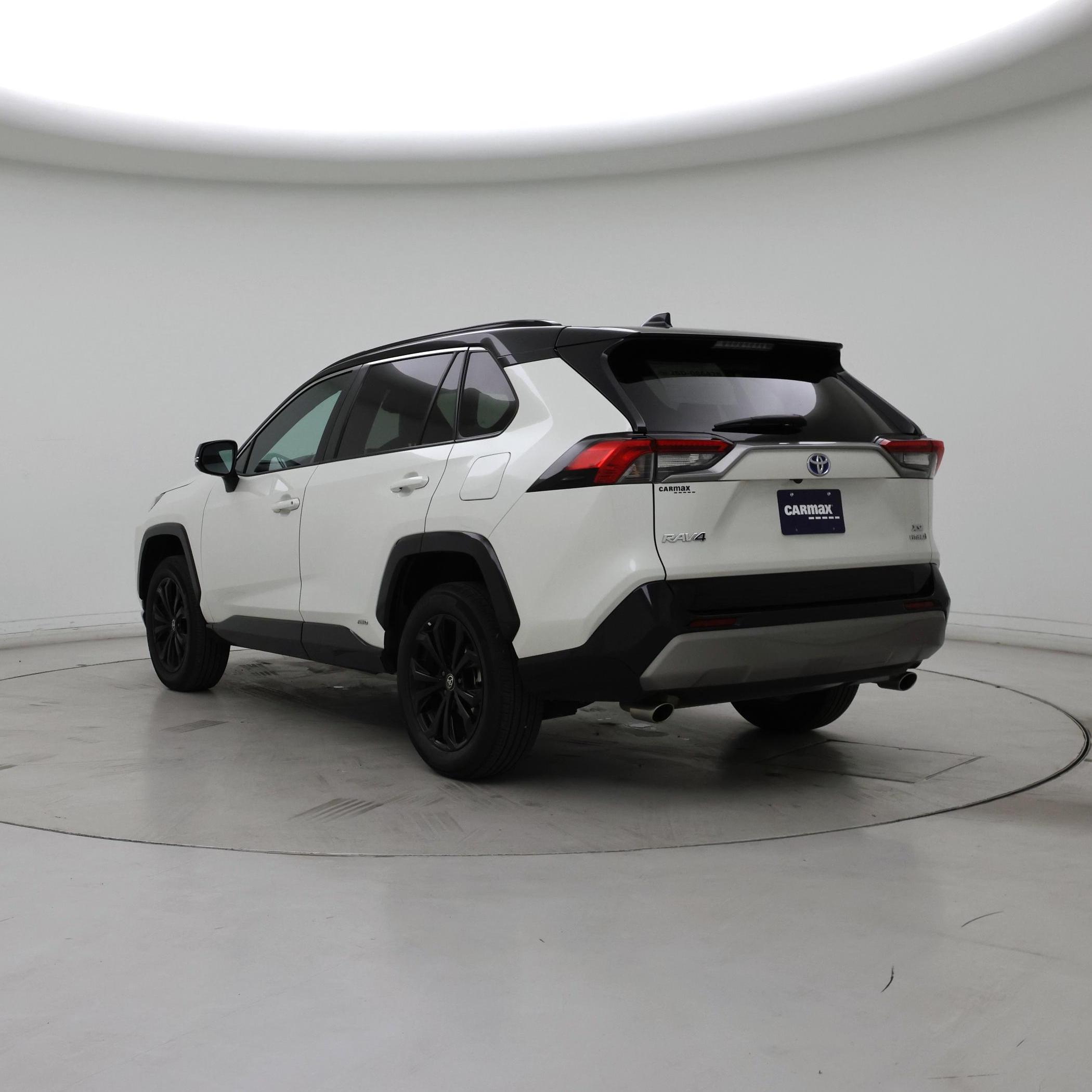 Thumbnail: 2022 Toyota RAV4 - 2