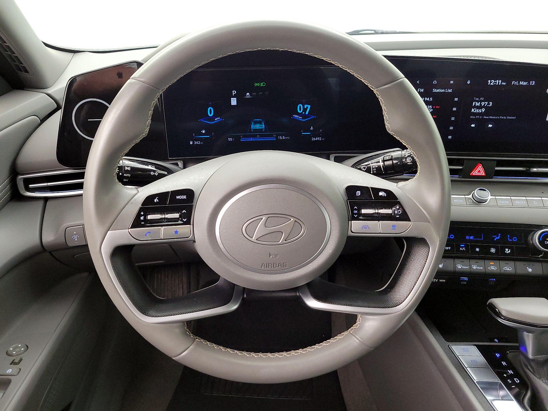 Thumbnail: 2025 Hyundai Elantra - 10