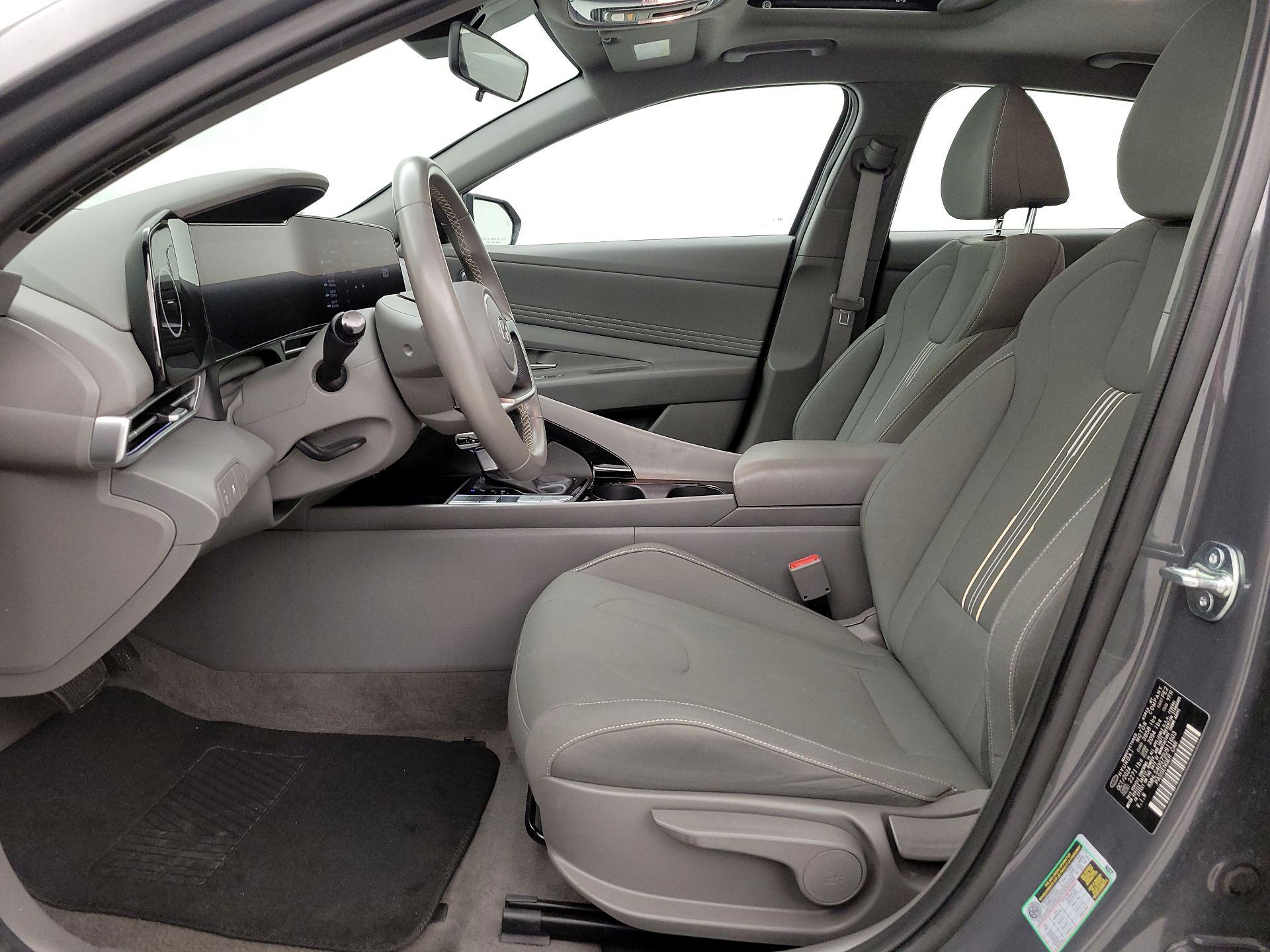 Thumbnail: 2025 Hyundai Elantra - 11