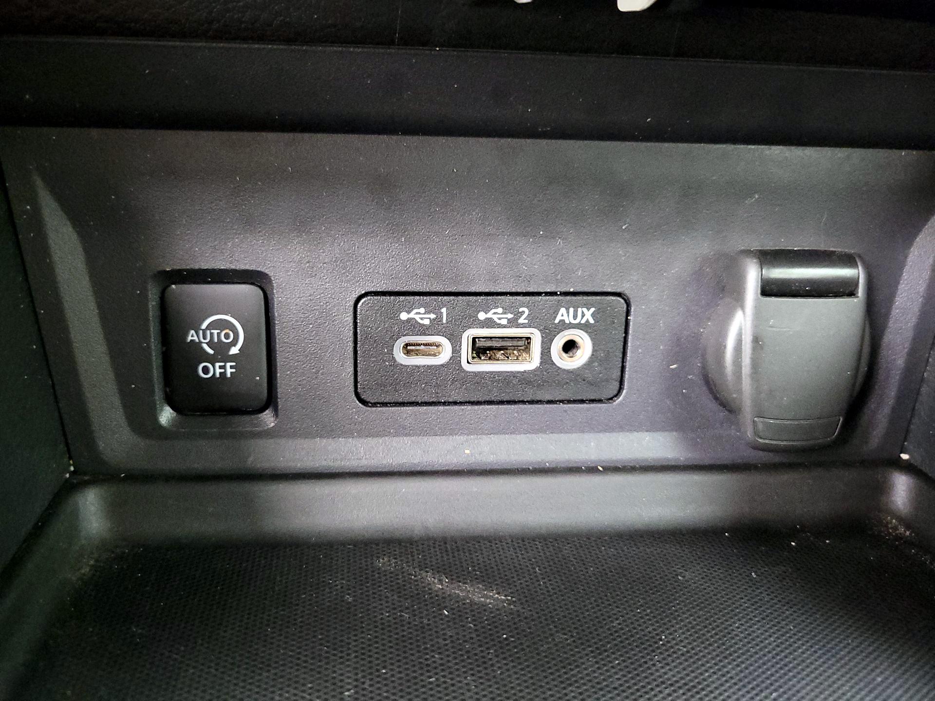 Thumbnail: 2024 Nissan Sentra - 18