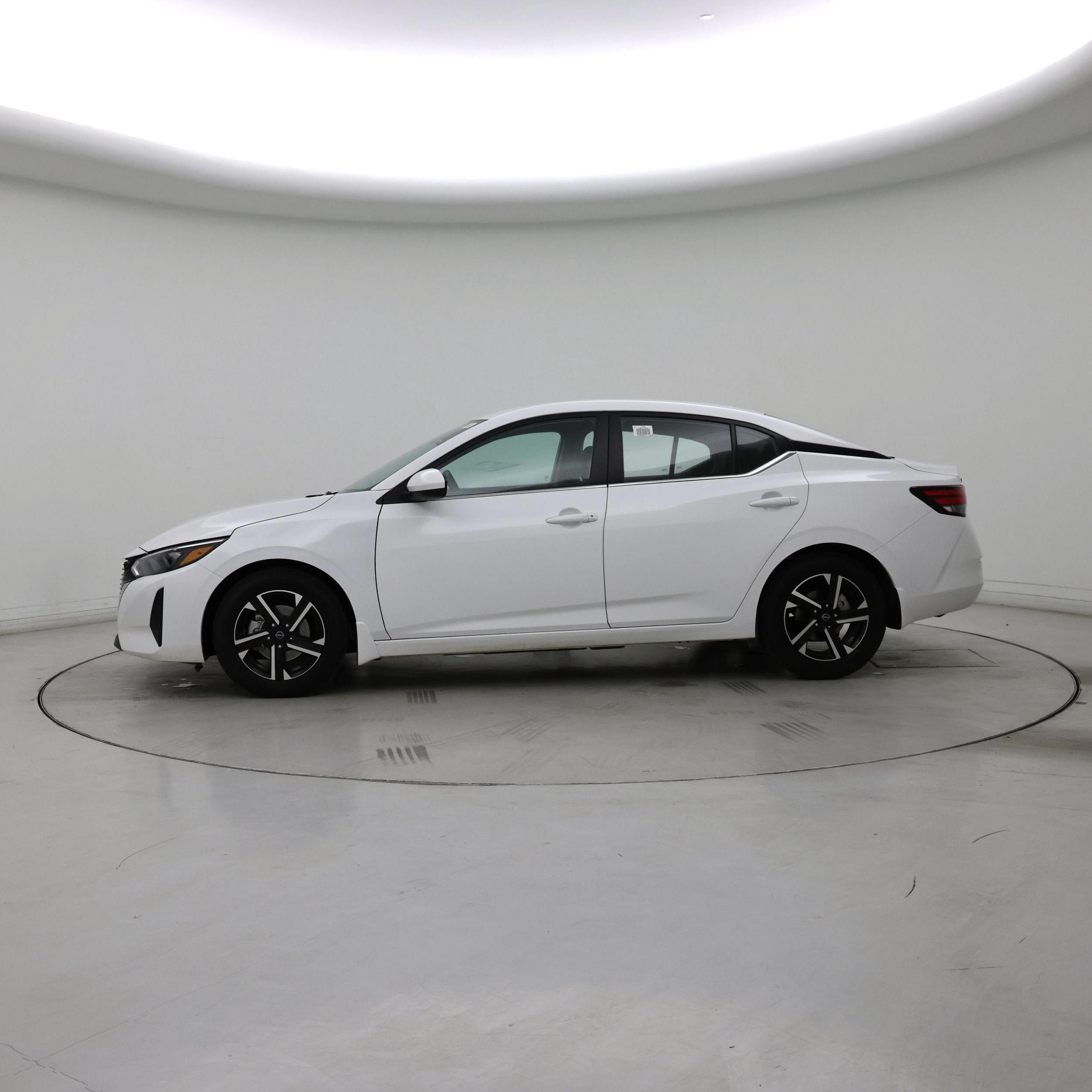 Thumbnail: 2024 Nissan Sentra - 3