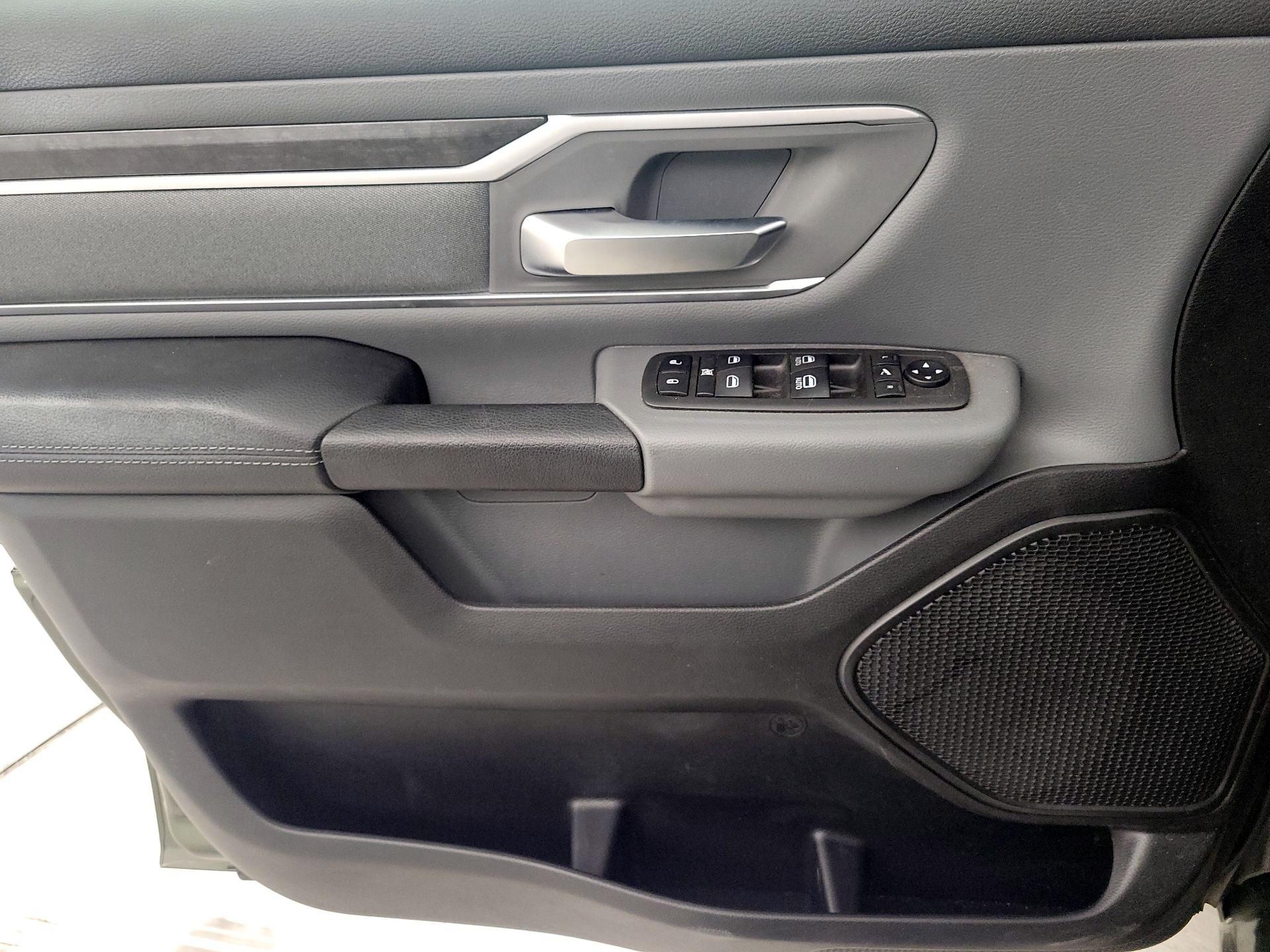 Thumbnail: 2021 RAM 1500 - 10