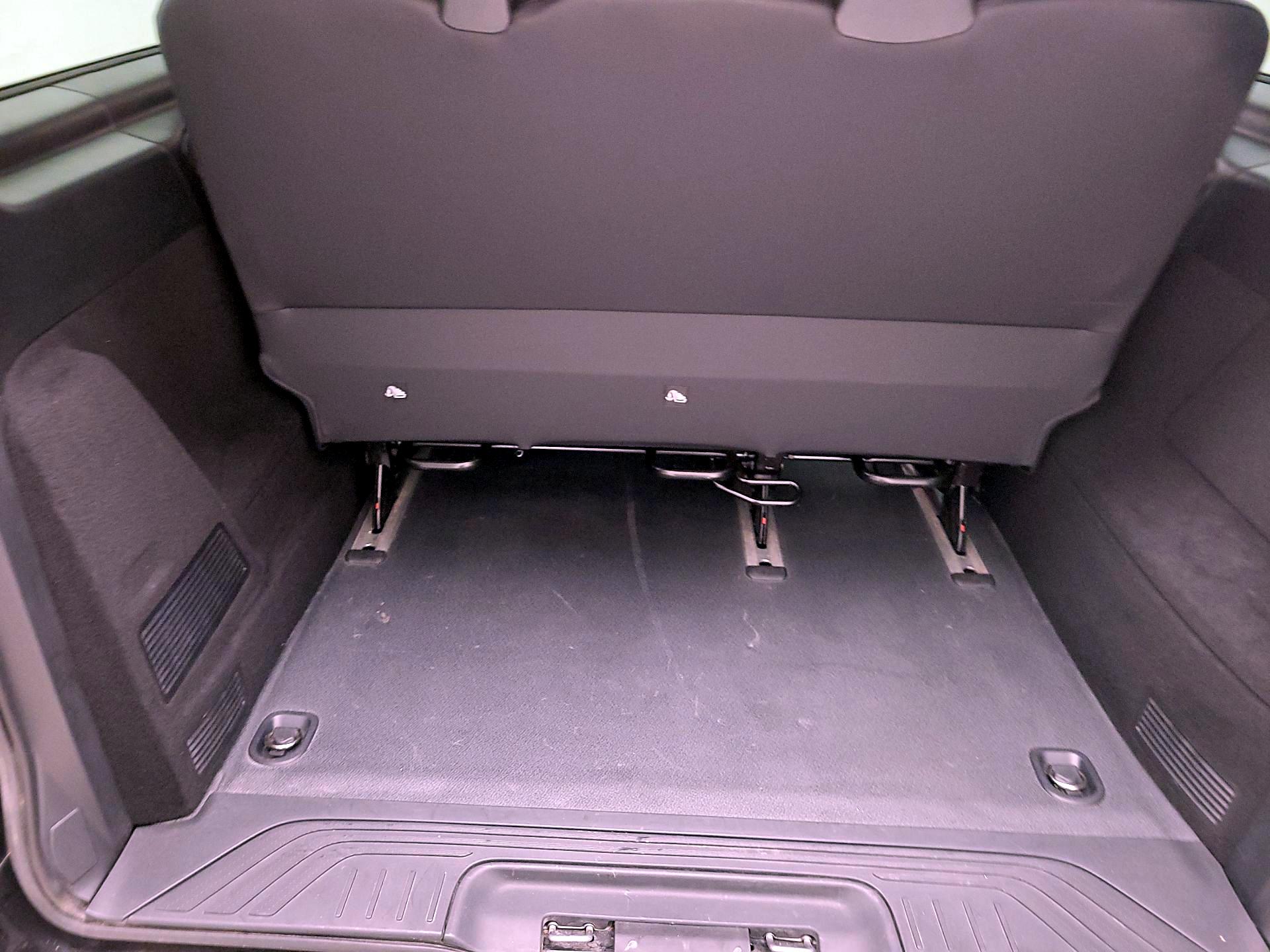 Thumbnail: 2019 Mercedes-Benz Metris - 16