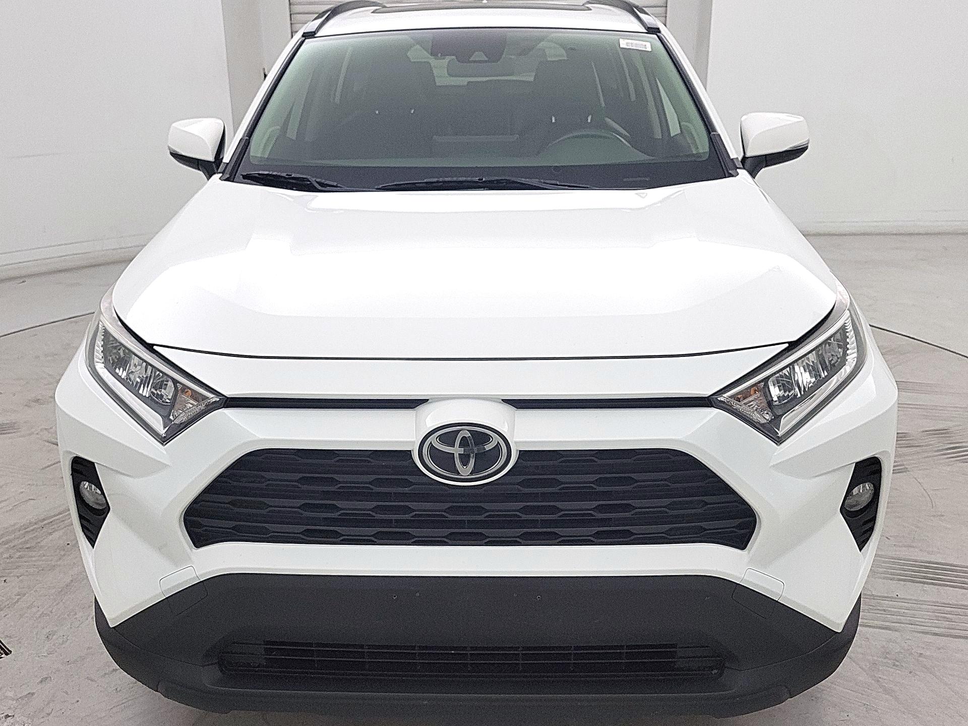 Thumbnail: 2019 Toyota RAV4 - 2